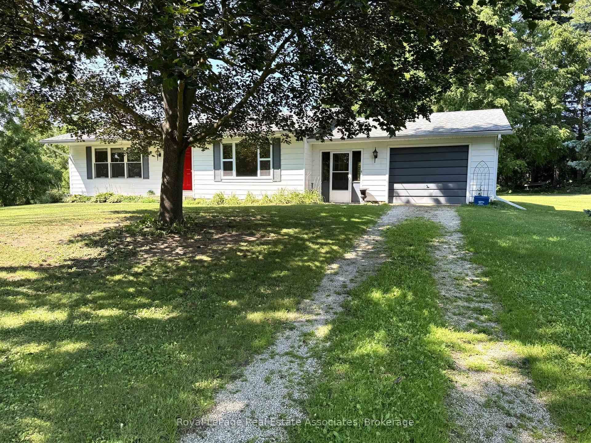 Photo 1 of 11674 Fifth Line, Halton Hills, Rural Halton Hills — HOMEH
