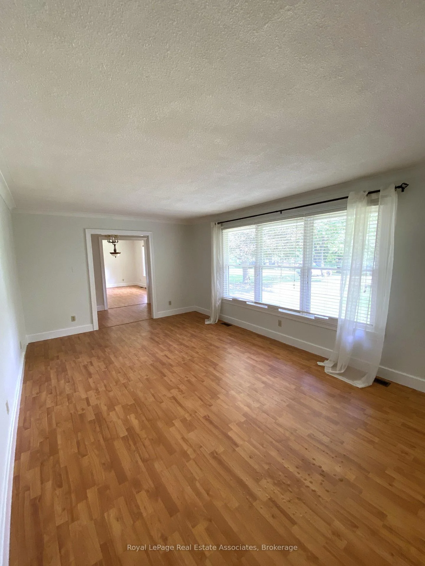 Photo 10 of 11674 Fifth Line, Halton Hills, Rural Halton Hills — HOMEH
