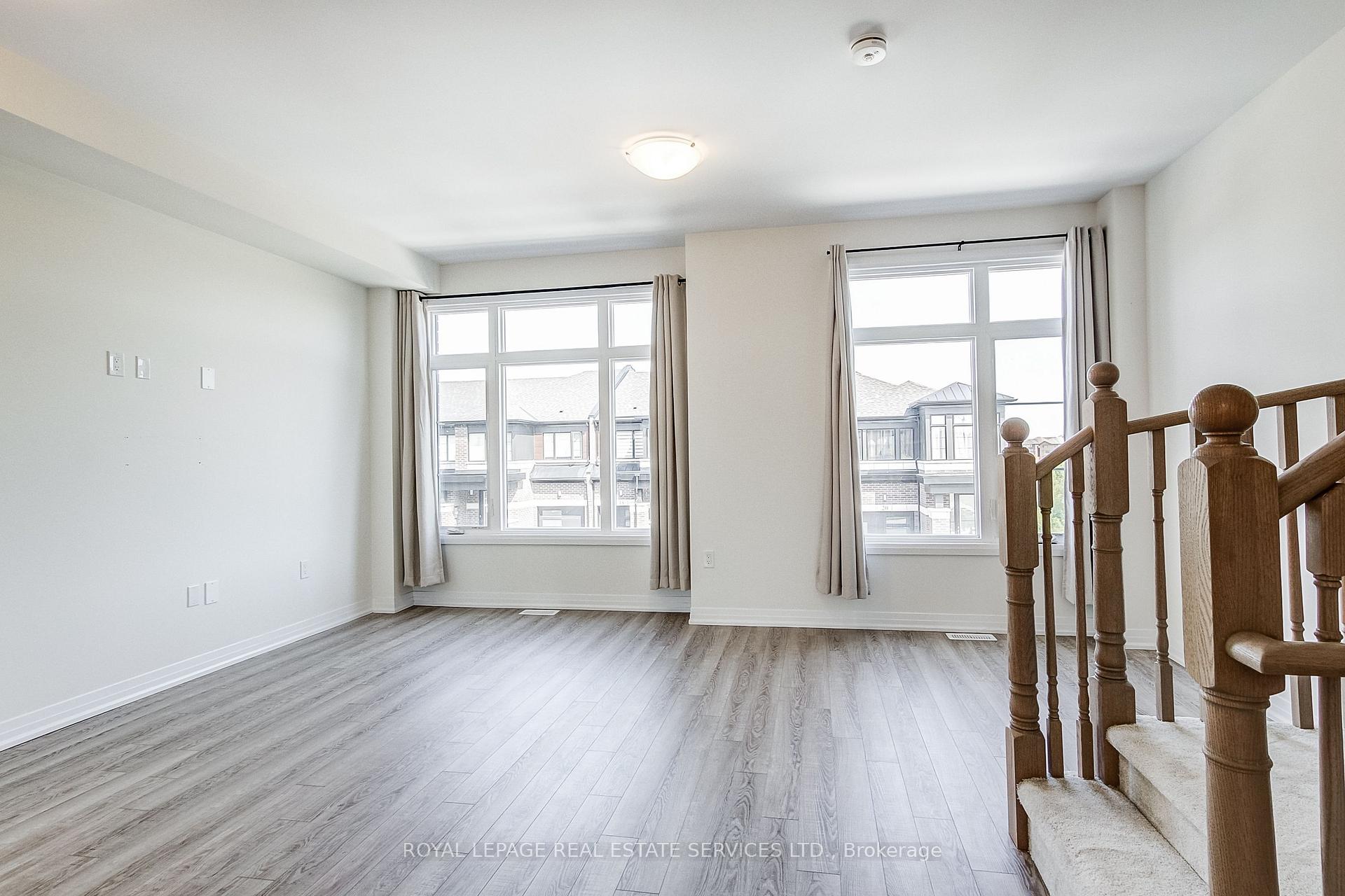 Photo 19 of Unit 31, 400 Newman Drive, Cambridge, Westview — HOMEH