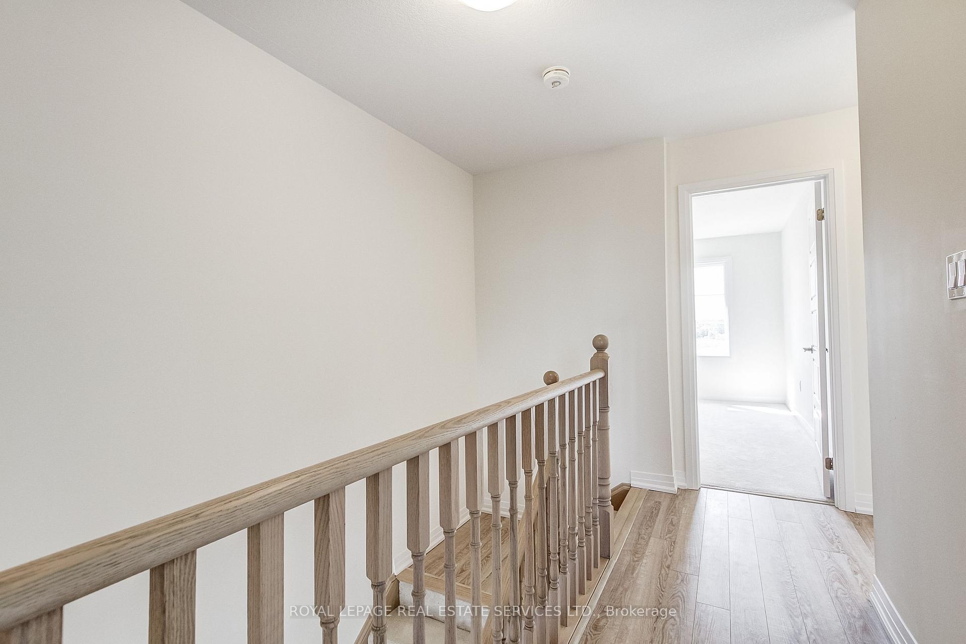 Photo 24 of Unit 31, 400 Newman Drive, Cambridge, Westview — HOMEH