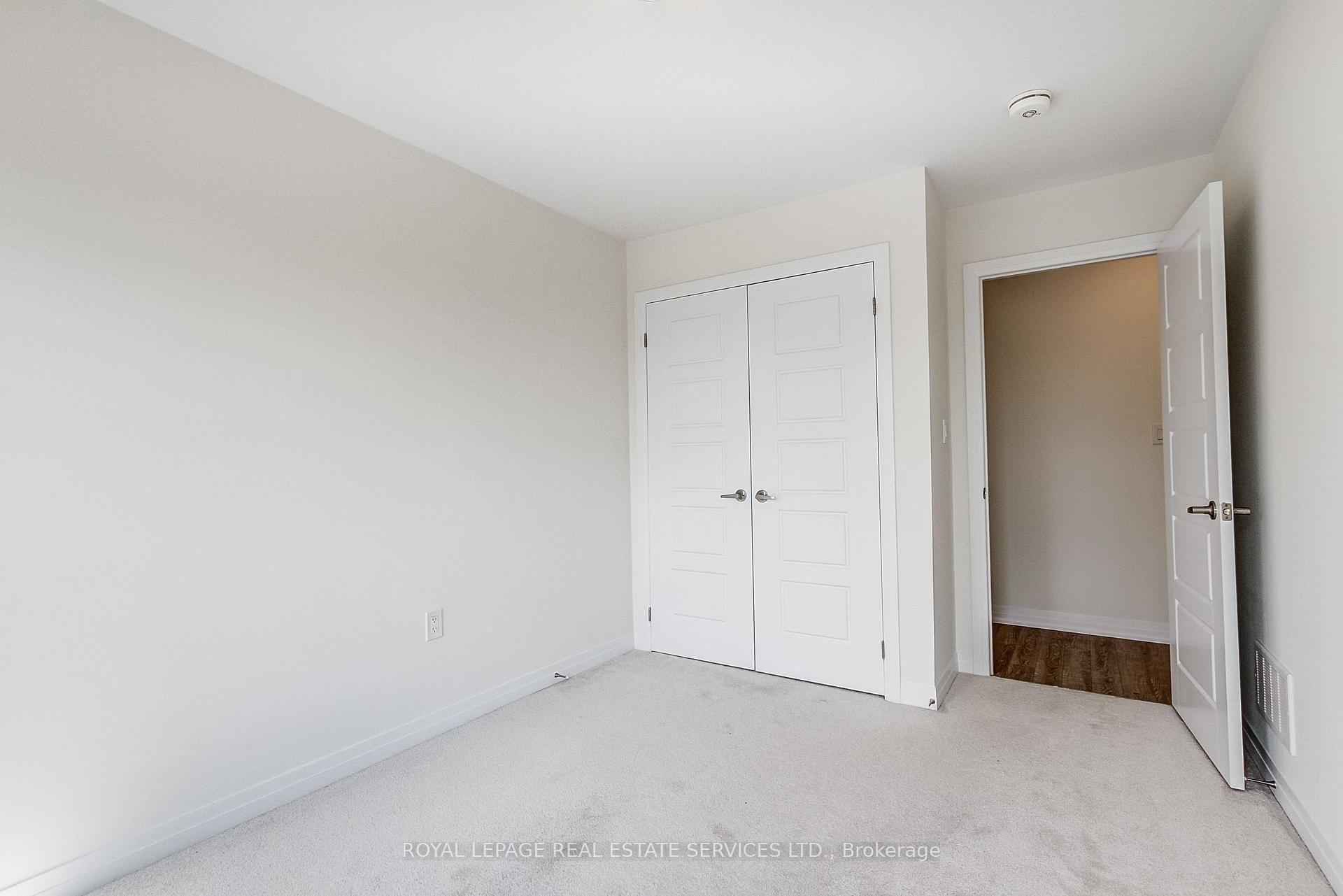 Photo 28 of Unit 31, 400 Newman Drive, Cambridge, Westview — HOMEH