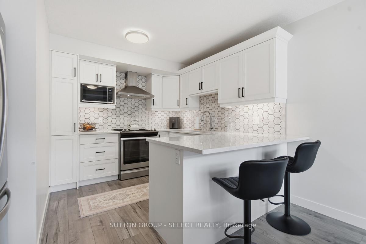 Photo 13 of Unit 21, 1110 Meadowlark Ridge, London, South U — HOMEH