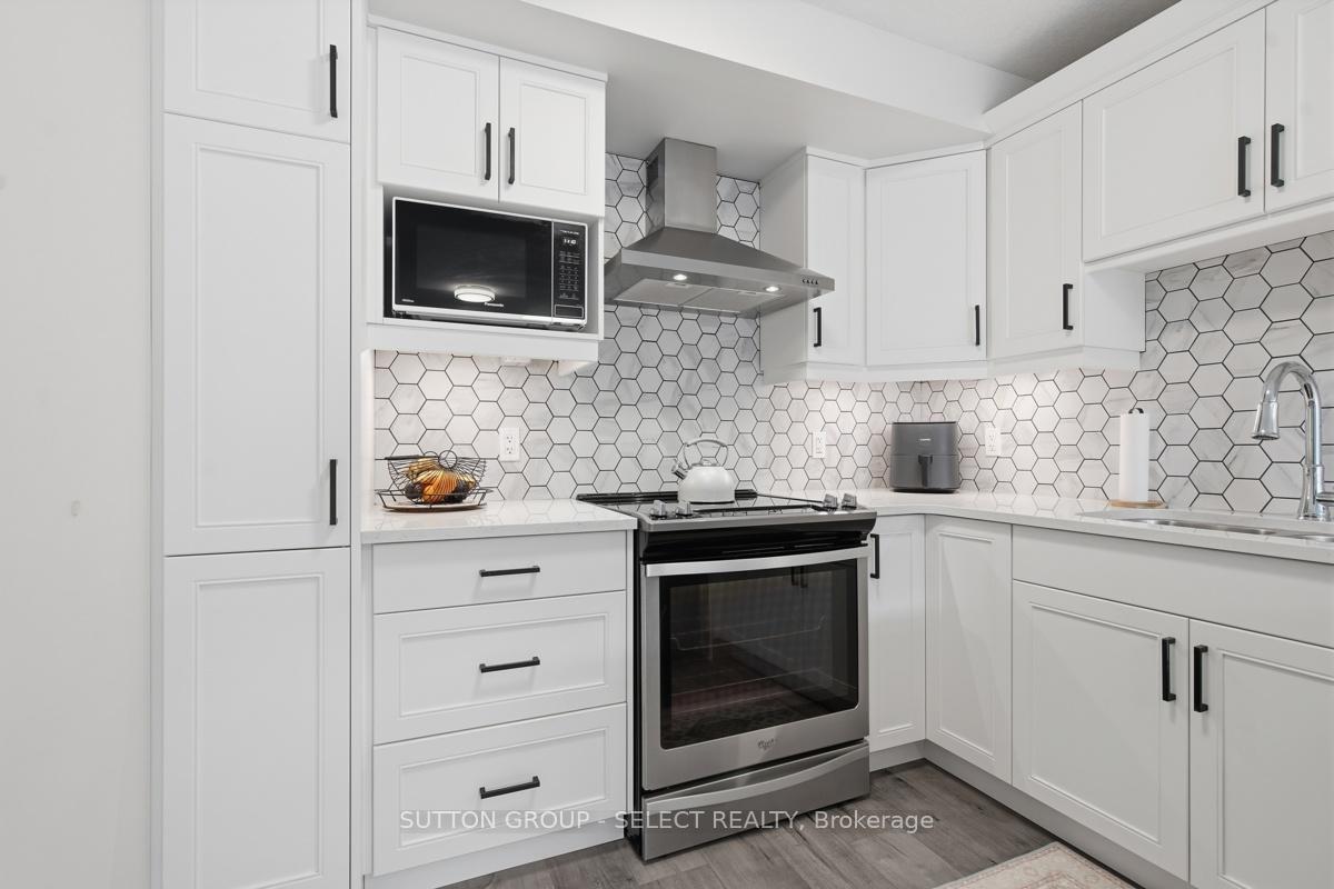 Photo 14 of Unit 21, 1110 Meadowlark Ridge, London, South U — HOMEH