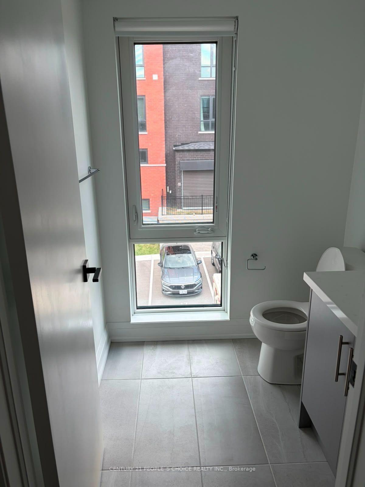 Photo 7 of Unit 3, 5 Romily Avenue, Brampton, Northwest Brampton — HOMEH