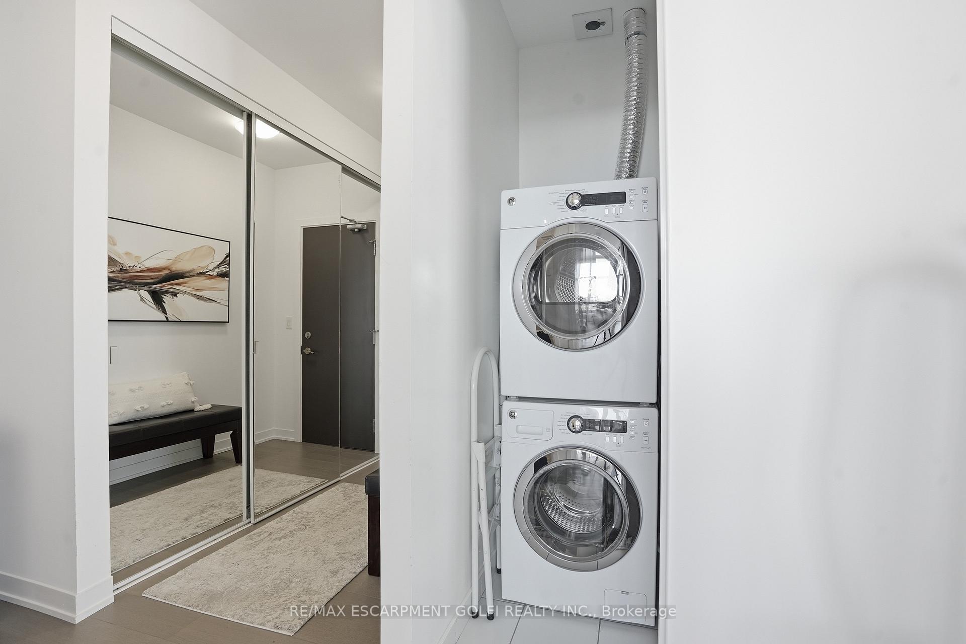 Photo 24 of Unit 1504, 550 North Service Road, Grimsby, Grimsby Beach — HOMEH