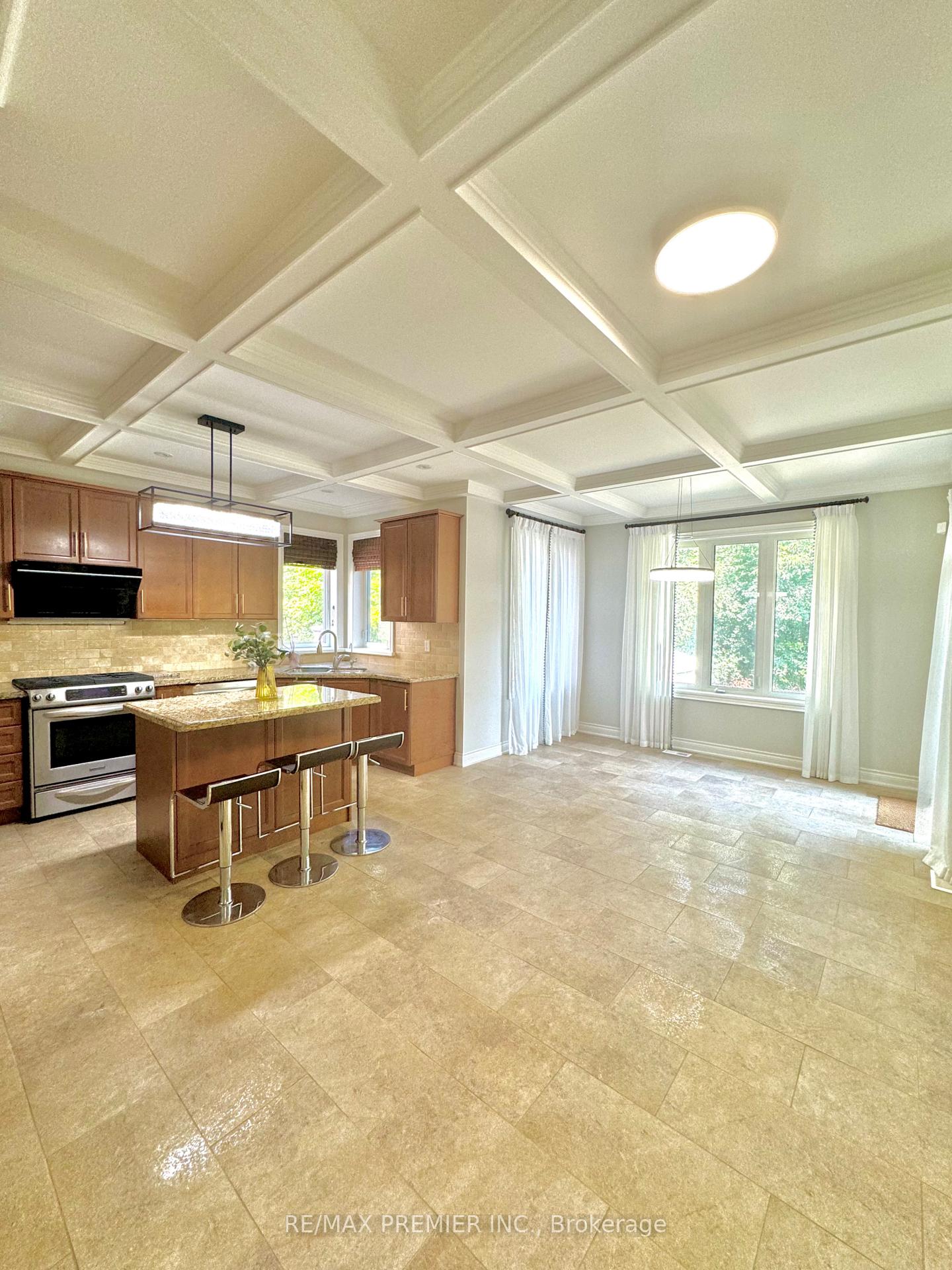 Photo 2 of 67 Cappella Drive, Vaughan, Vellore Village — HOMEH