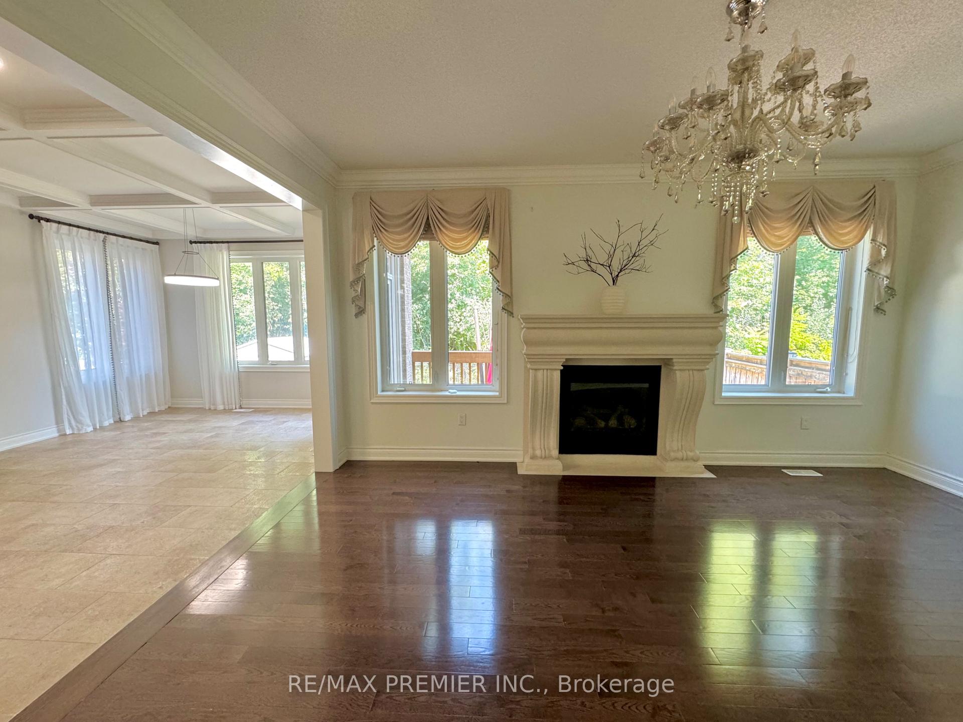 Photo 4 of 67 Cappella Drive, Vaughan, Vellore Village — HOMEH