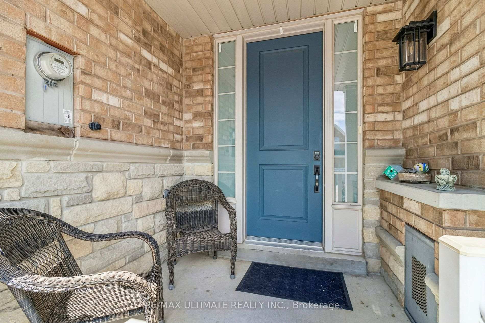 Photo 4 of 259 Wardlaw Place, Vaughan, Vellore Village — HOMEH