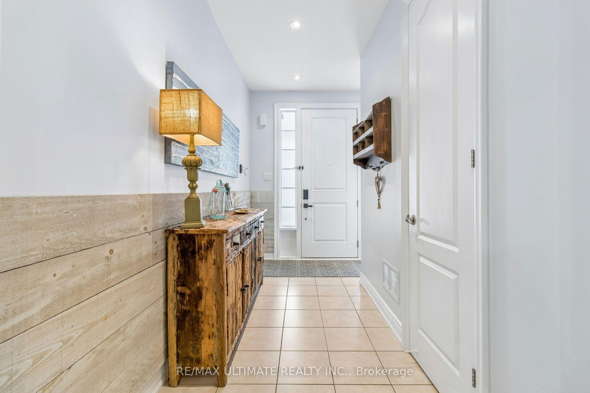 Photo 8 of 259 Wardlaw Place, Vaughan, Vellore Village — HOMEH