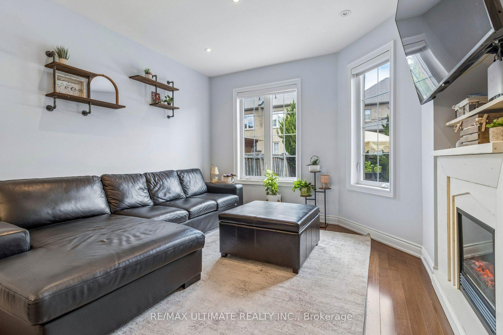 Photo 16 of 259 Wardlaw Place, Vaughan, Vellore Village — HOMEH