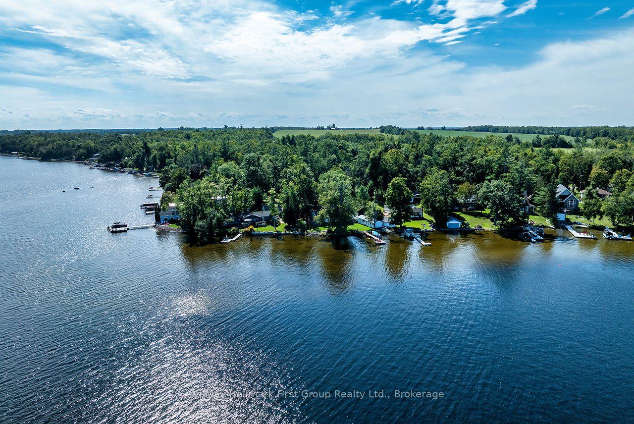 Photo 5 of 210 Wrenhaven Road, Kawartha Lakes, Fenelon Falls — HOMEH