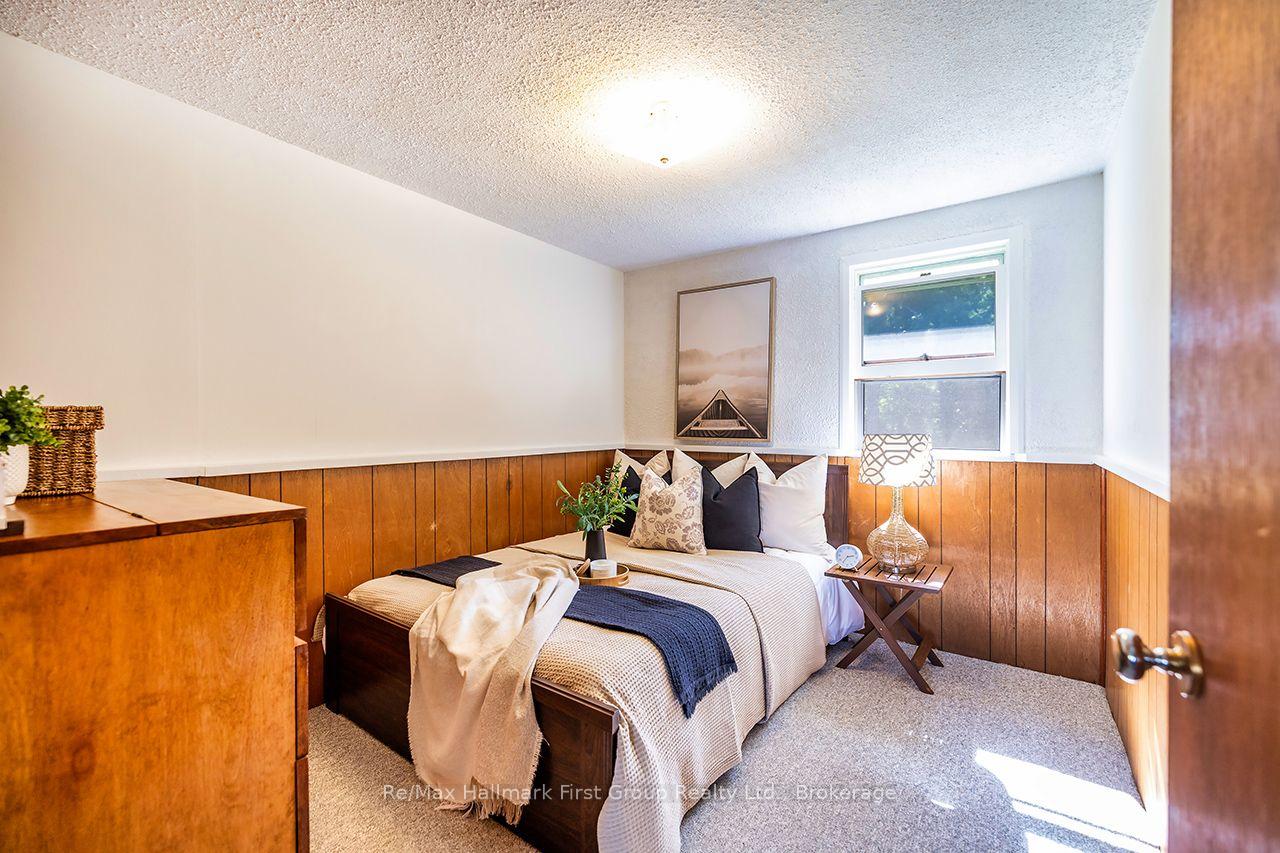 Photo 18 of 210 Wrenhaven Road, Kawartha Lakes, Fenelon Falls — HOMEH