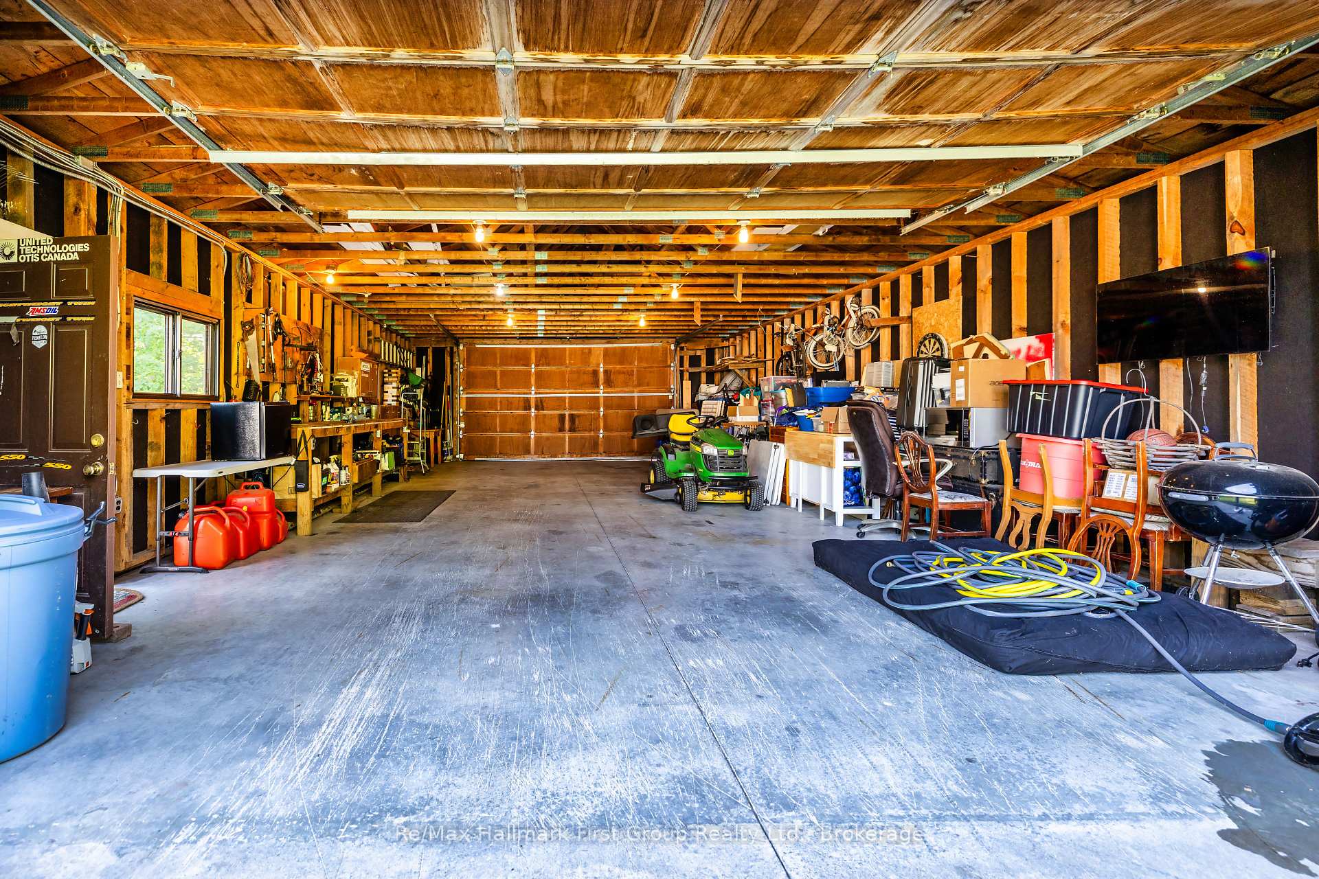 Photo 23 of 210 Wrenhaven Road, Kawartha Lakes, Fenelon Falls — HOMEH