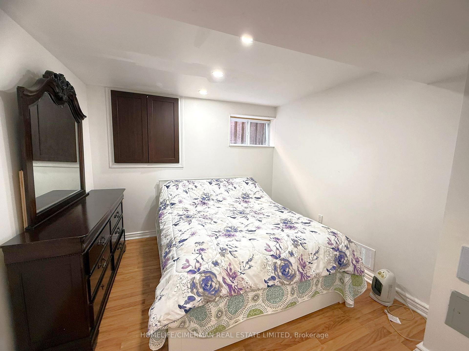 Photo 13 of Unit LOWER, 42 Lensmith Drive, Aurora, Aurora Highlands — HOMEH