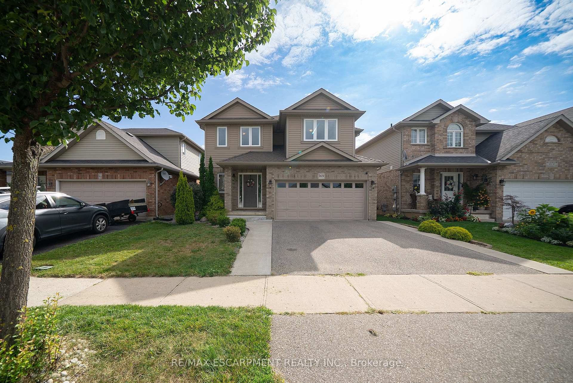 Photo 2 of 169 Mcguiness Drive, Brantford, Empire South — HOMEH