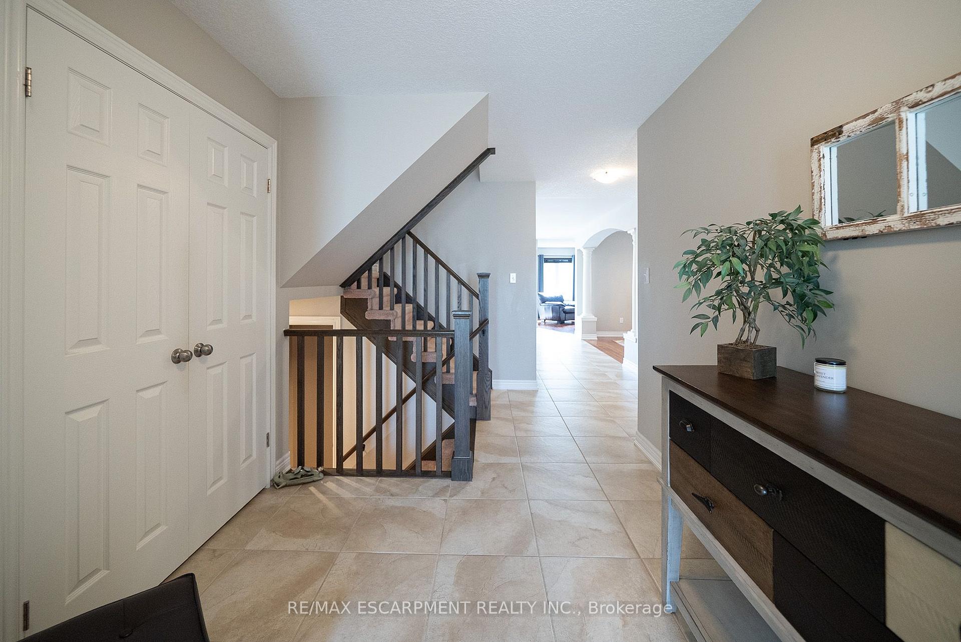 Photo 8 of 169 Mcguiness Drive, Brantford, Empire South — HOMEH