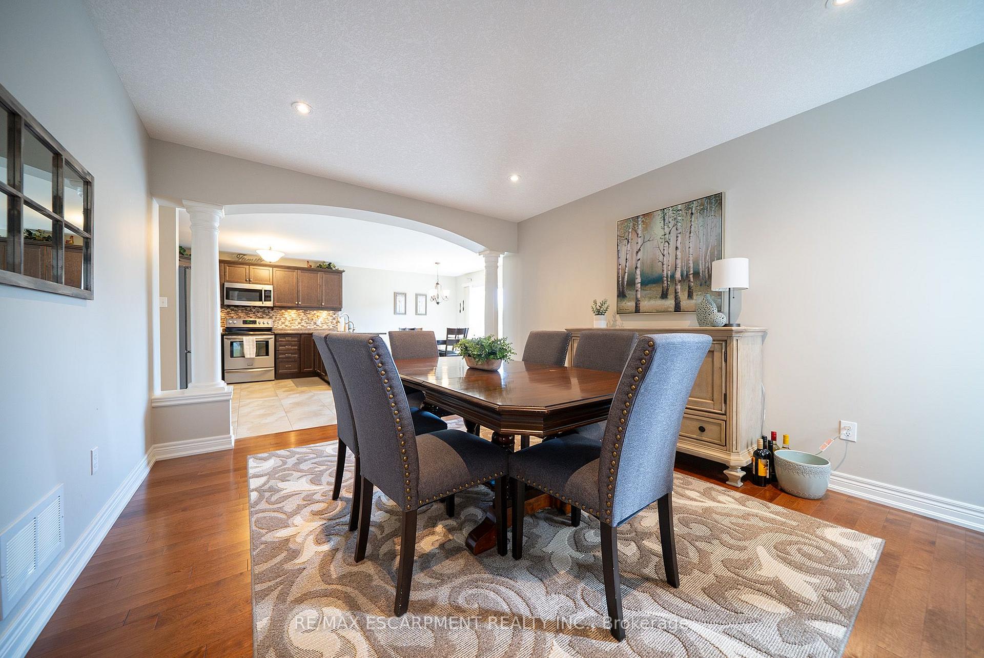 Photo 15 of 169 Mcguiness Drive, Brantford, Empire South — HOMEH