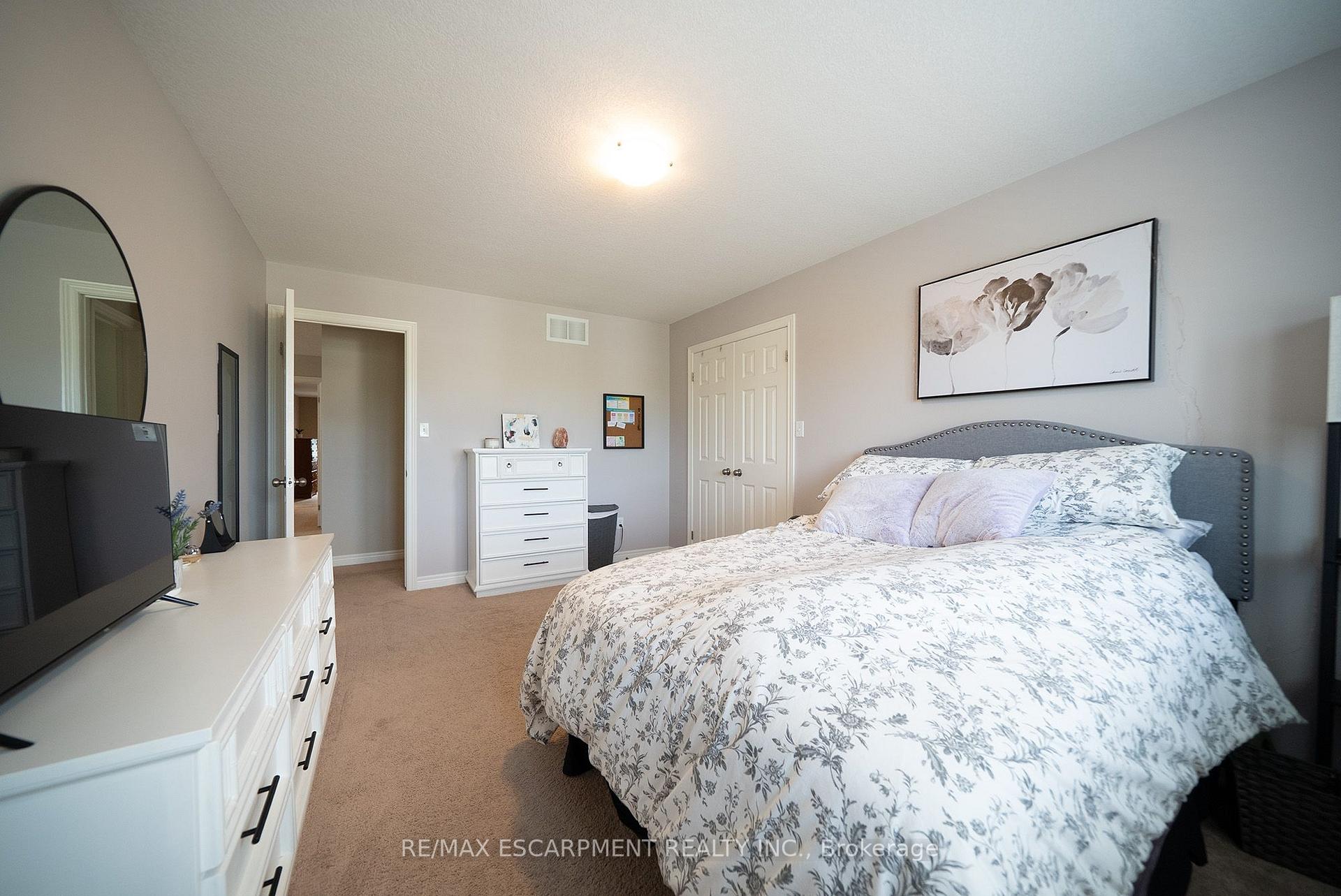 Photo 22 of 169 Mcguiness Drive, Brantford, Empire South — HOMEH