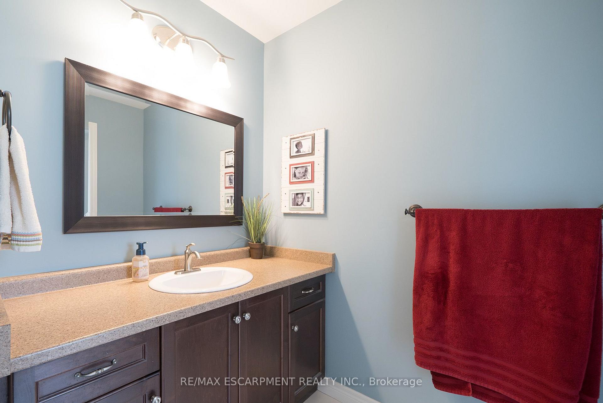 Photo 24 of 169 Mcguiness Drive, Brantford, Empire South — HOMEH