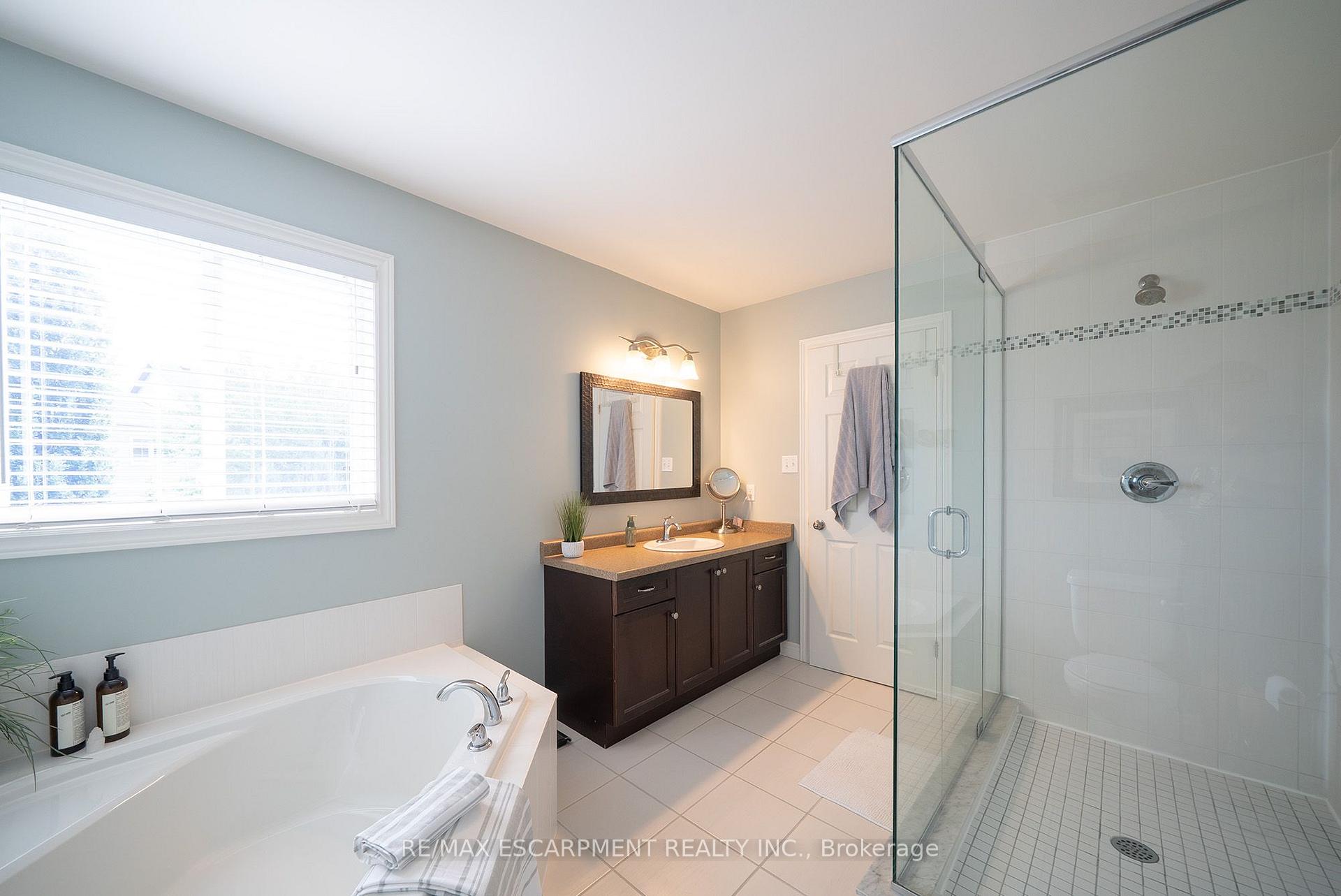 Photo 30 of 169 Mcguiness Drive, Brantford, Empire South — HOMEH