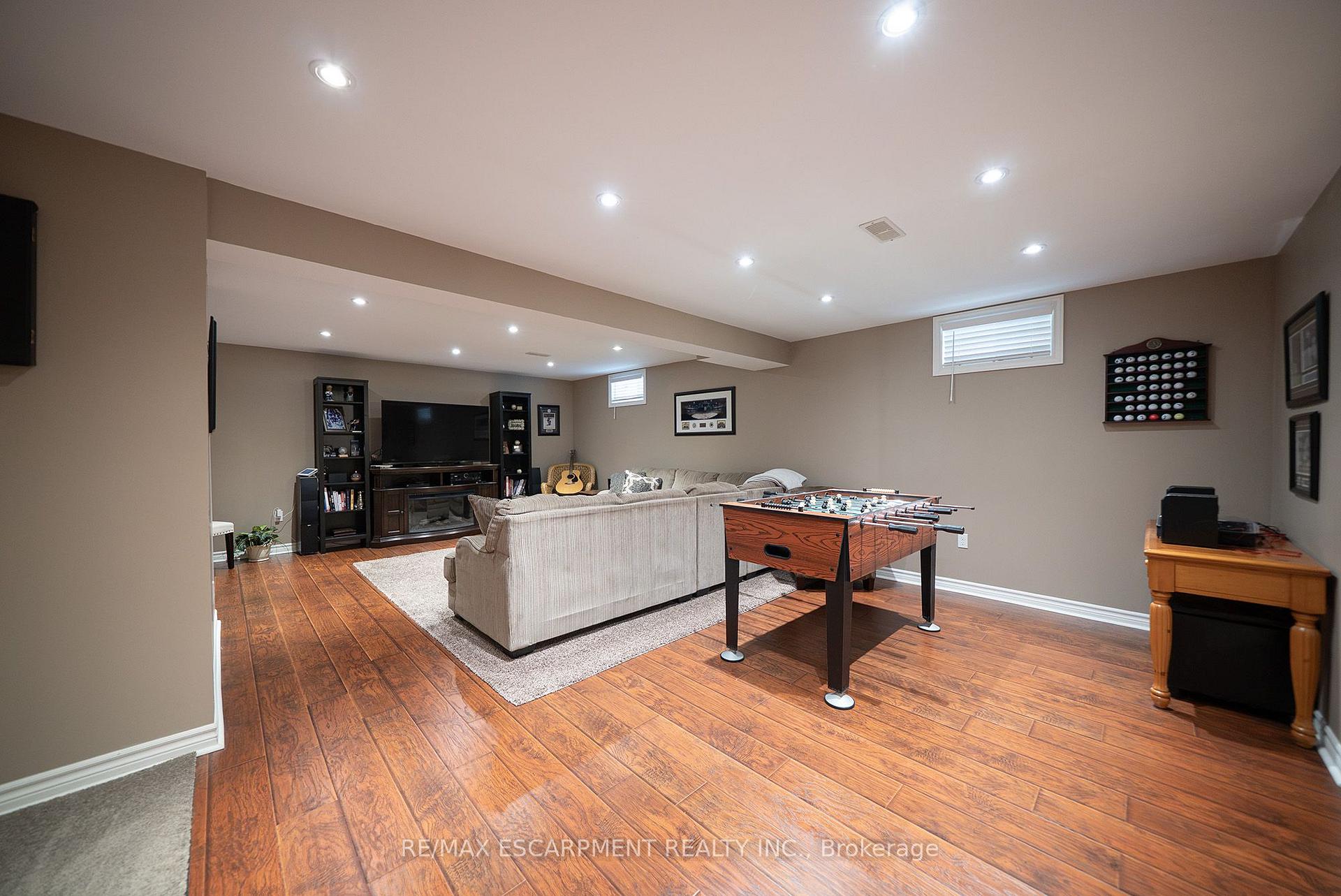Photo 32 of 169 Mcguiness Drive, Brantford, Empire South — HOMEH