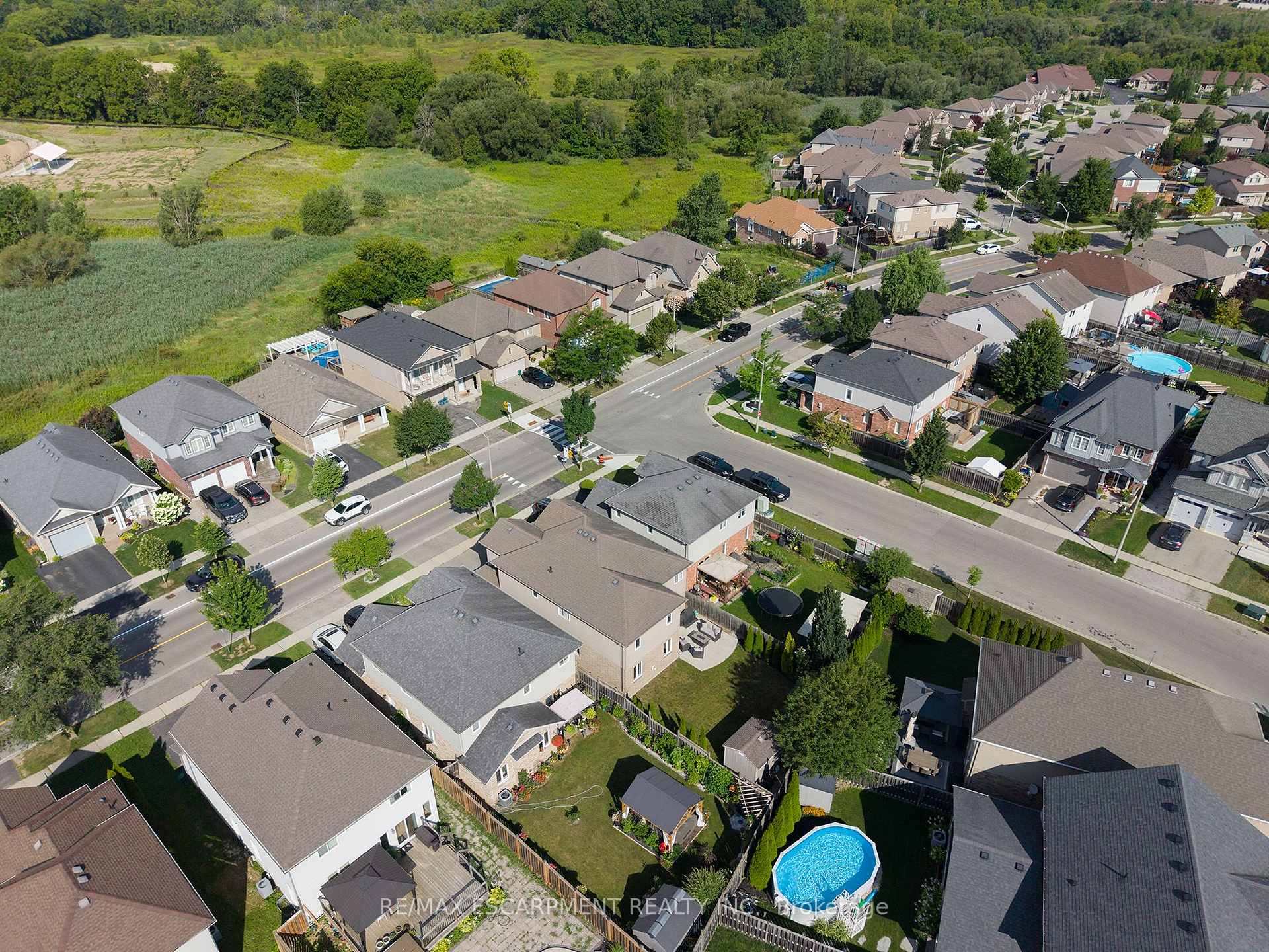 Photo 43 of 169 Mcguiness Drive, Brantford, Empire South — HOMEH
