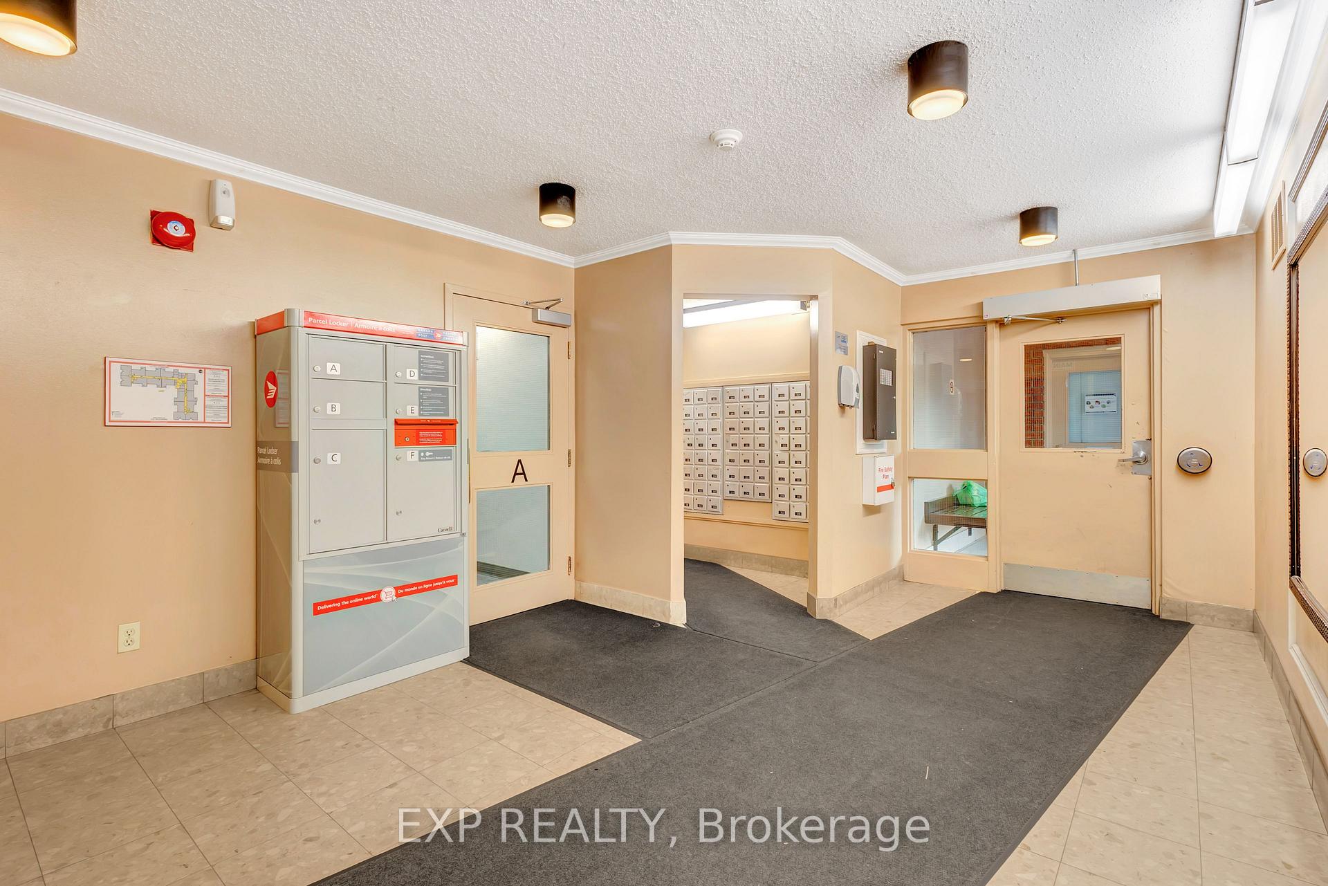 Photo 4 of Unit 218, 270 Lorry Greenberg Drive, Ottawa, Hunt Club Park/Greenboro — HOMEH