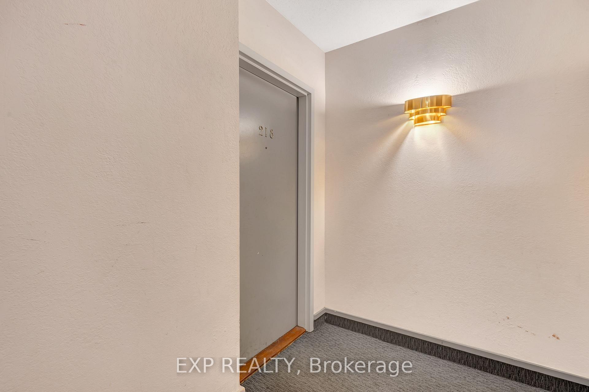 Photo 5 of Unit 218, 270 Lorry Greenberg Drive, Ottawa, Hunt Club Park/Greenboro — HOMEH