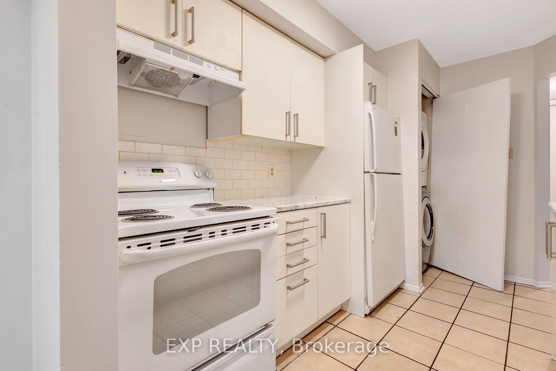 Photo 12 of Unit 218, 270 Lorry Greenberg Drive, Ottawa, Hunt Club Park/Greenboro — HOMEH