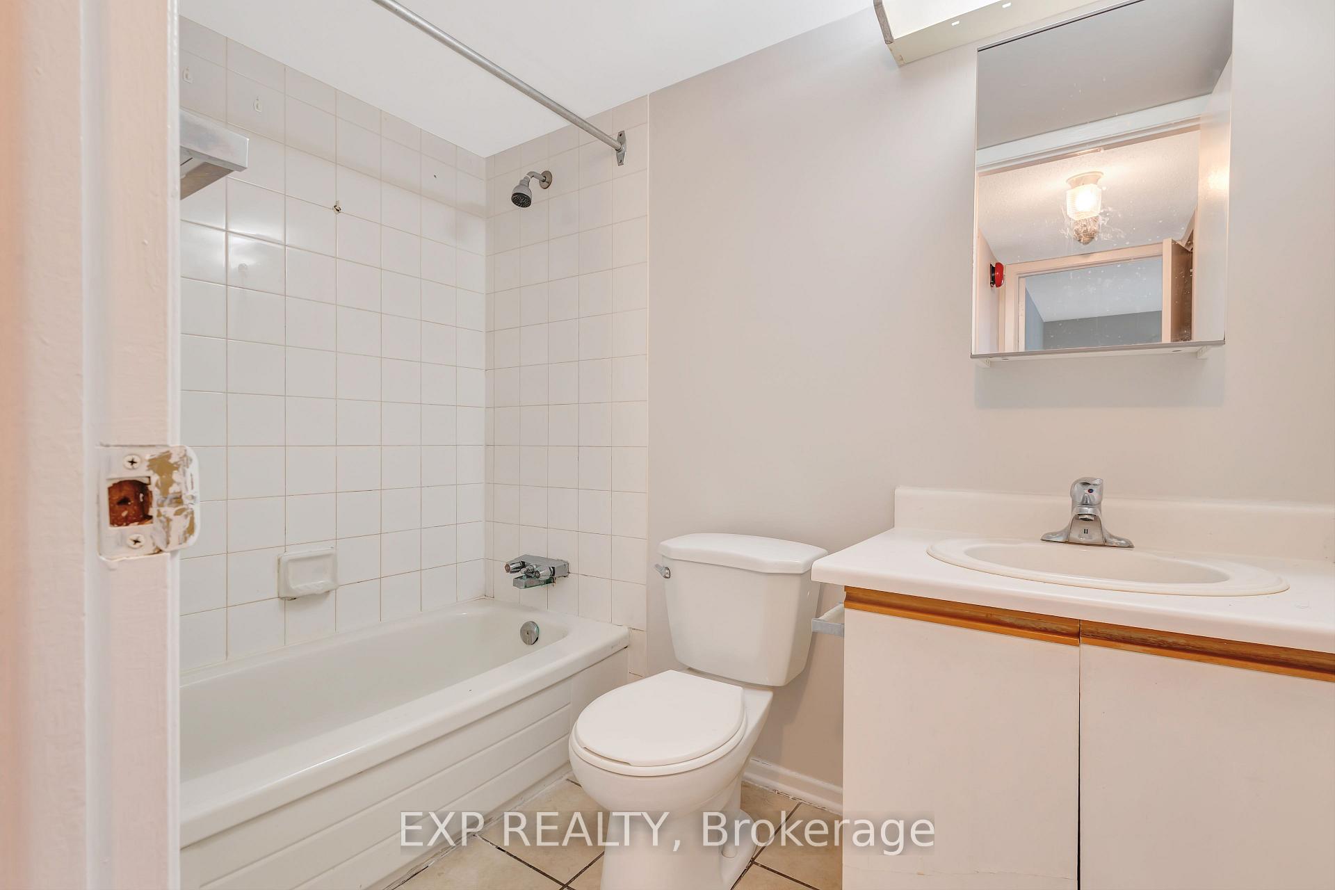Photo 16 of Unit 218, 270 Lorry Greenberg Drive, Ottawa, Hunt Club Park/Greenboro — HOMEH