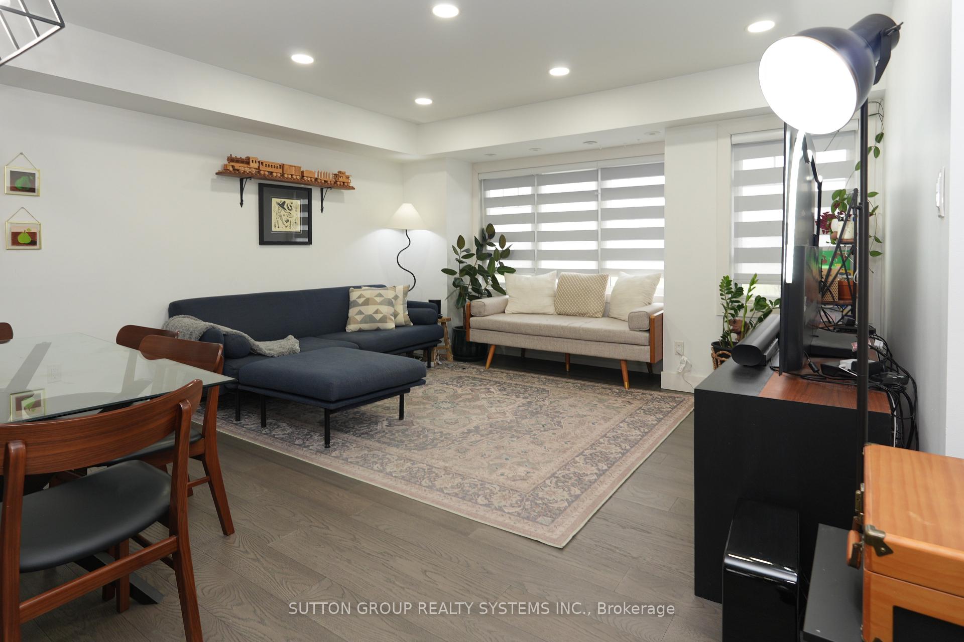 Photo 4 of Unit 3, 5035 Ninth Line, Mississauga, Churchill Meadows — HOMEH