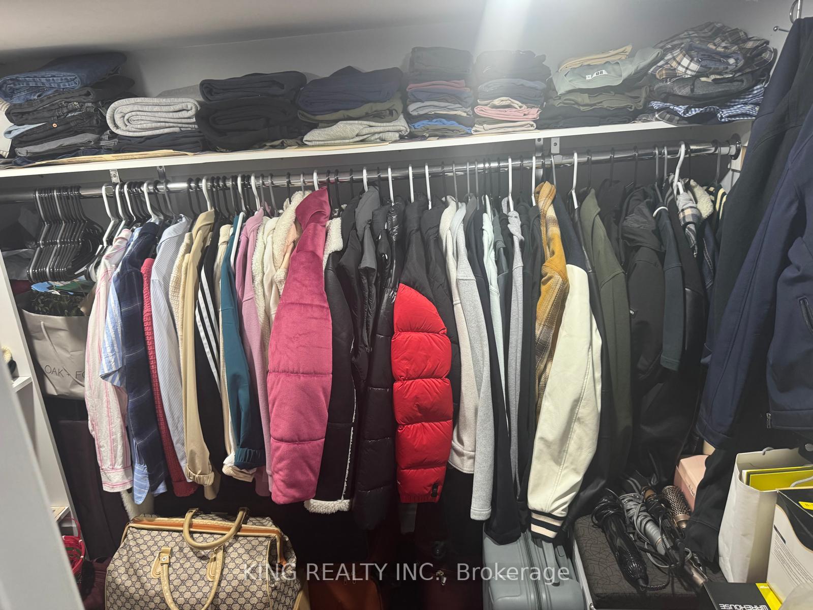 Photo 10 of Unit Basement, 8 Ferncroft Place, Brampton, Fletcher's Meadow — HOMEH