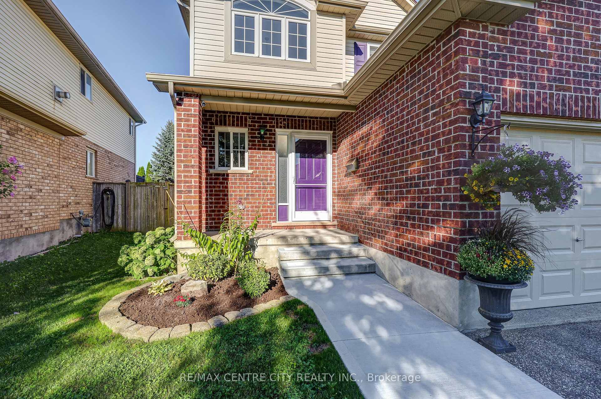 Photo 3 of 42134 Mcbain Line, Central Elgin, Rural Central Elgin — HOMEH