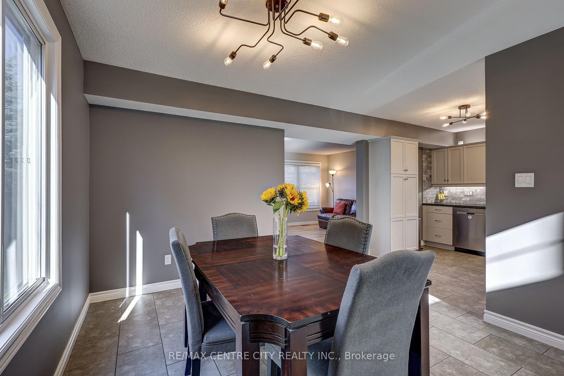 Photo 7 of 42134 Mcbain Line, Central Elgin, Rural Central Elgin — HOMEH