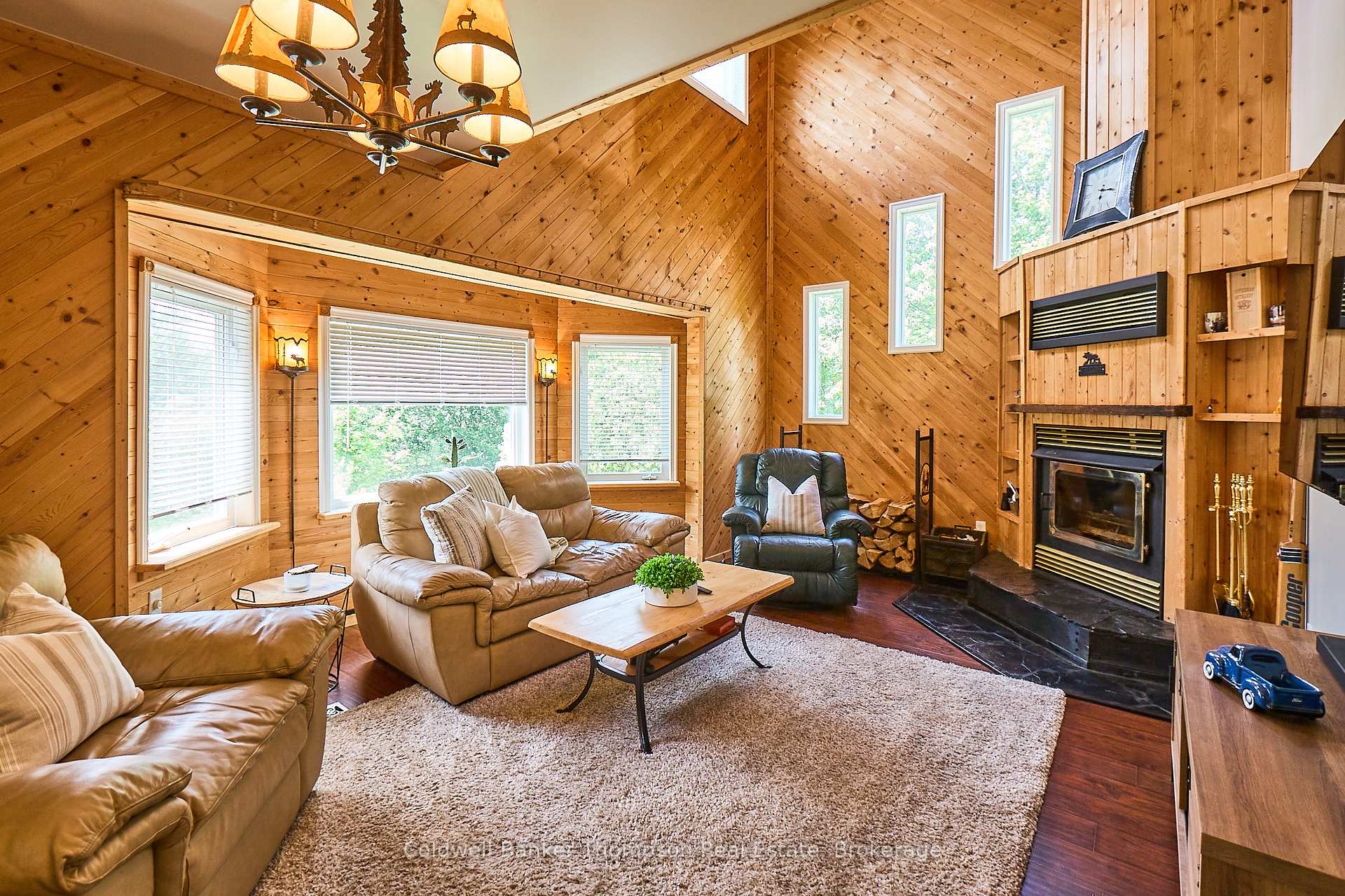 Photo 11 of 550 Valley View Road, Strong — HOMEH