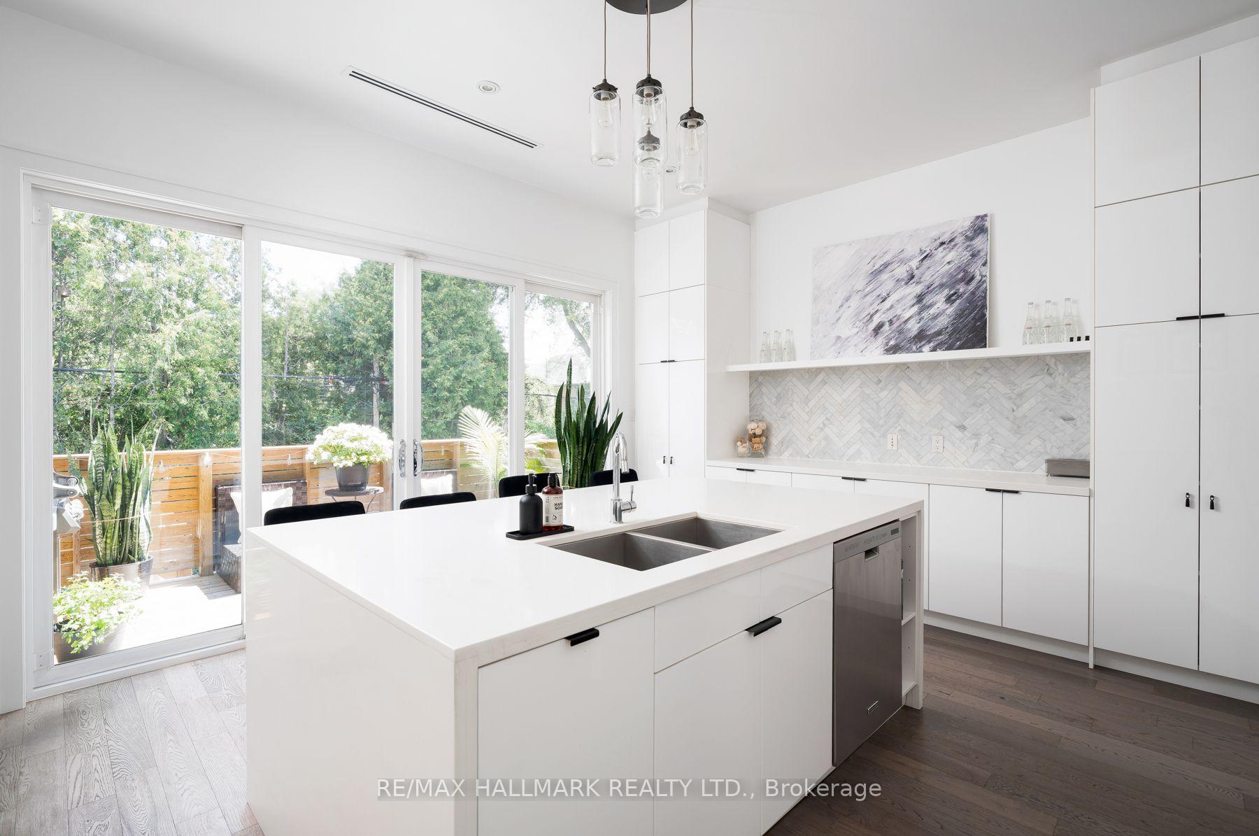 Photo 27 of 77 Leroy Avenue, Toronto, Danforth Village-East York — HOMEH