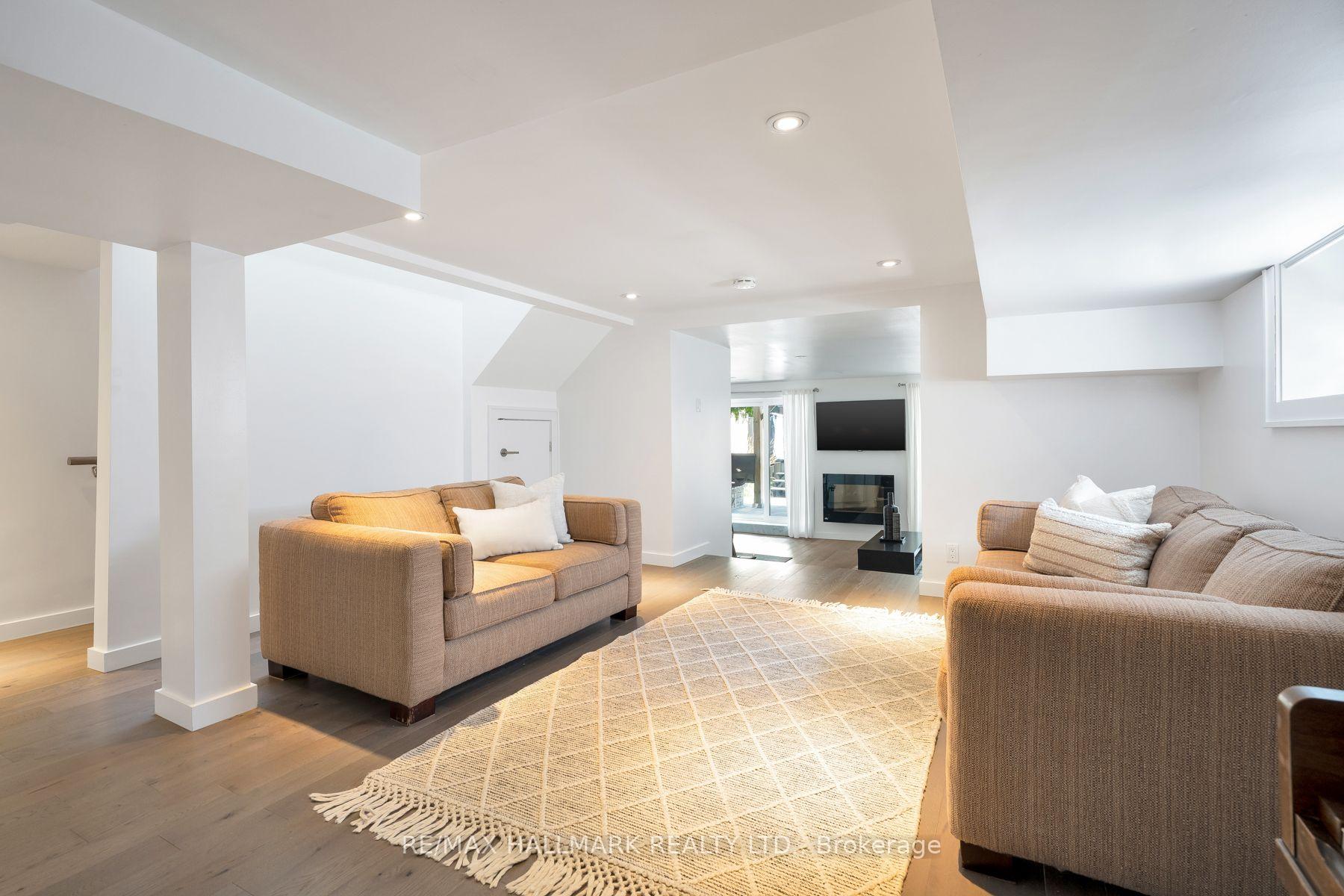 Photo 52 of 77 Leroy Avenue, Toronto, Danforth Village-East York — HOMEH