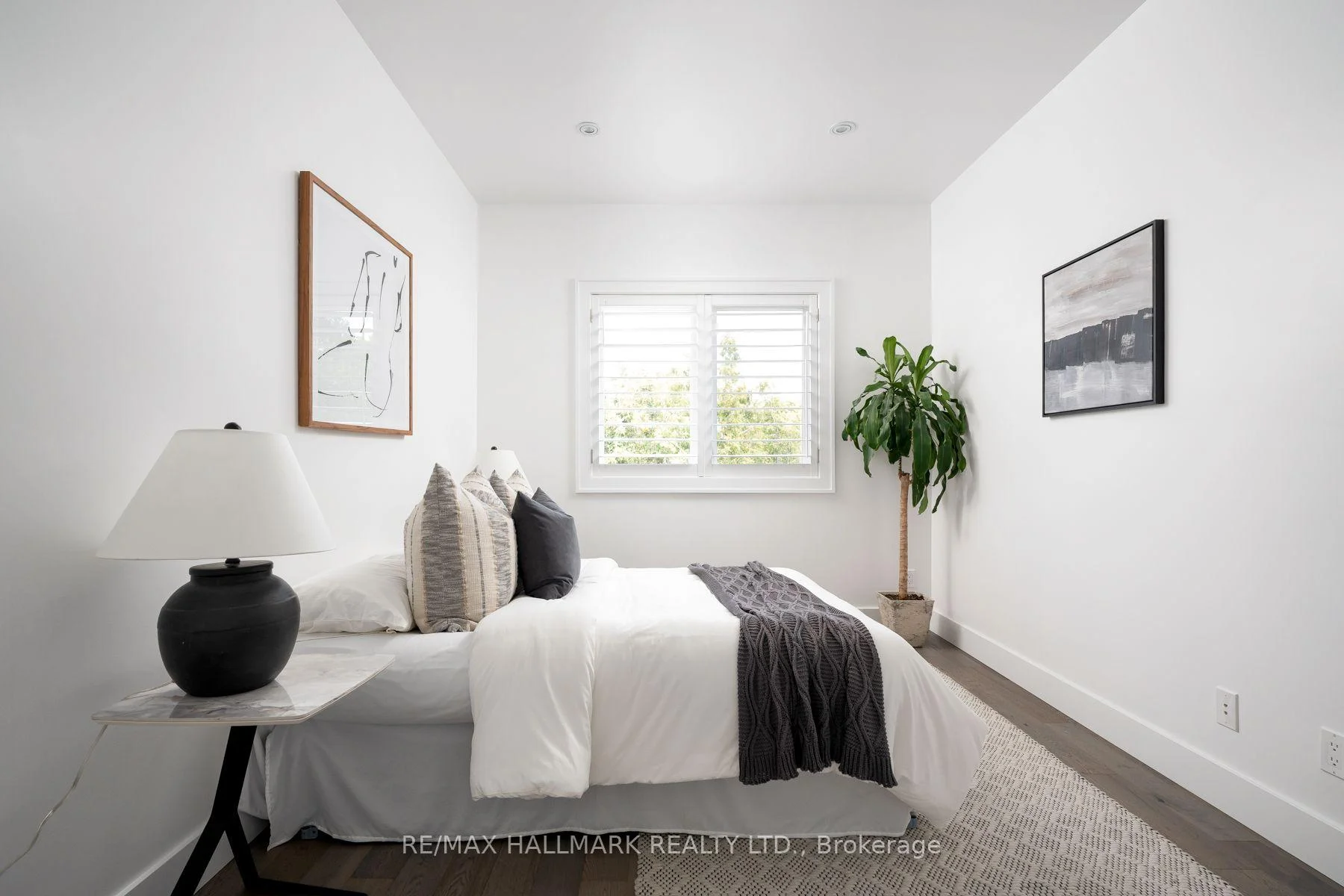 Photo 41 of 77 Leroy Avenue, Toronto, Danforth Village-East York — HOMEH