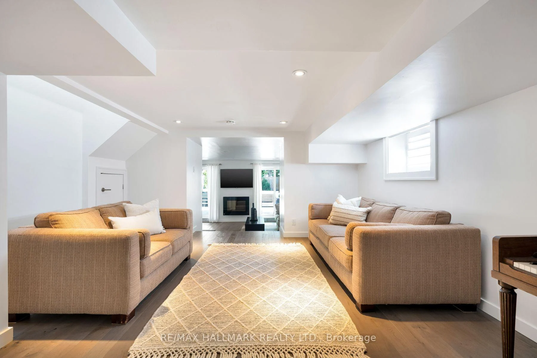 Photo 57 of 77 Leroy Avenue, Toronto, Danforth Village-East York — HOMEH