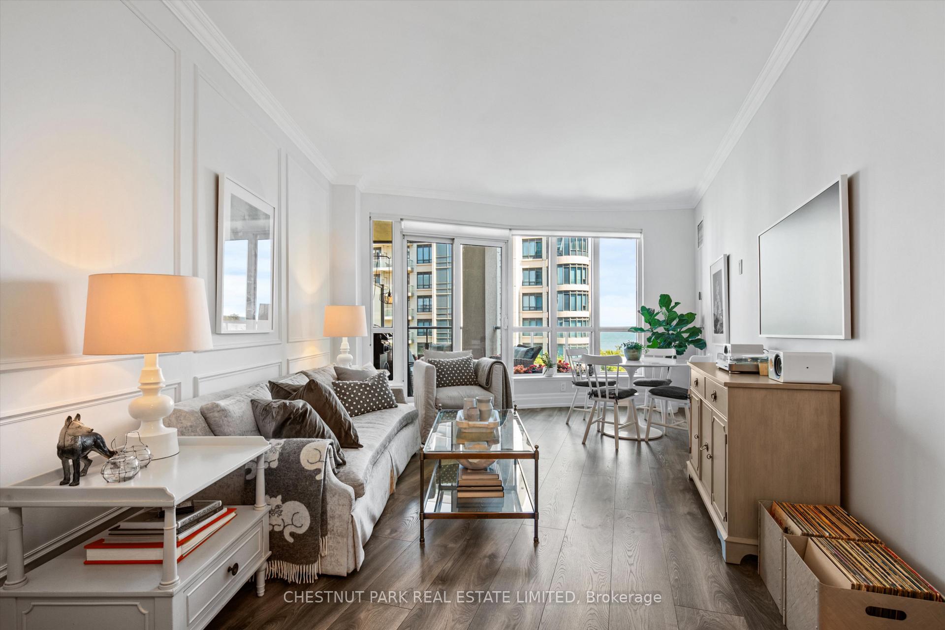 Photo of Unit 604, 2087 Lake Shore Boulevard W