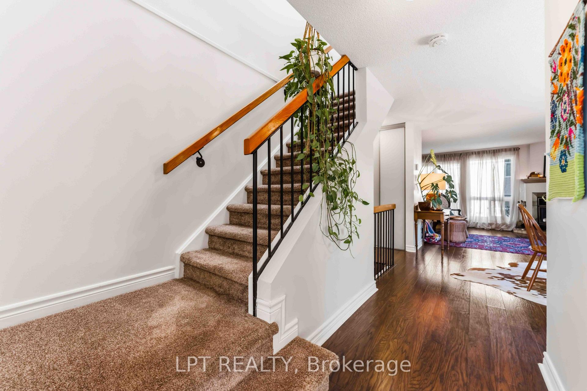 Photo 3 of Unit B, 6722 Jeanne d'Arc Boulevard, Ottawa, Convent Glen North — HOMEH