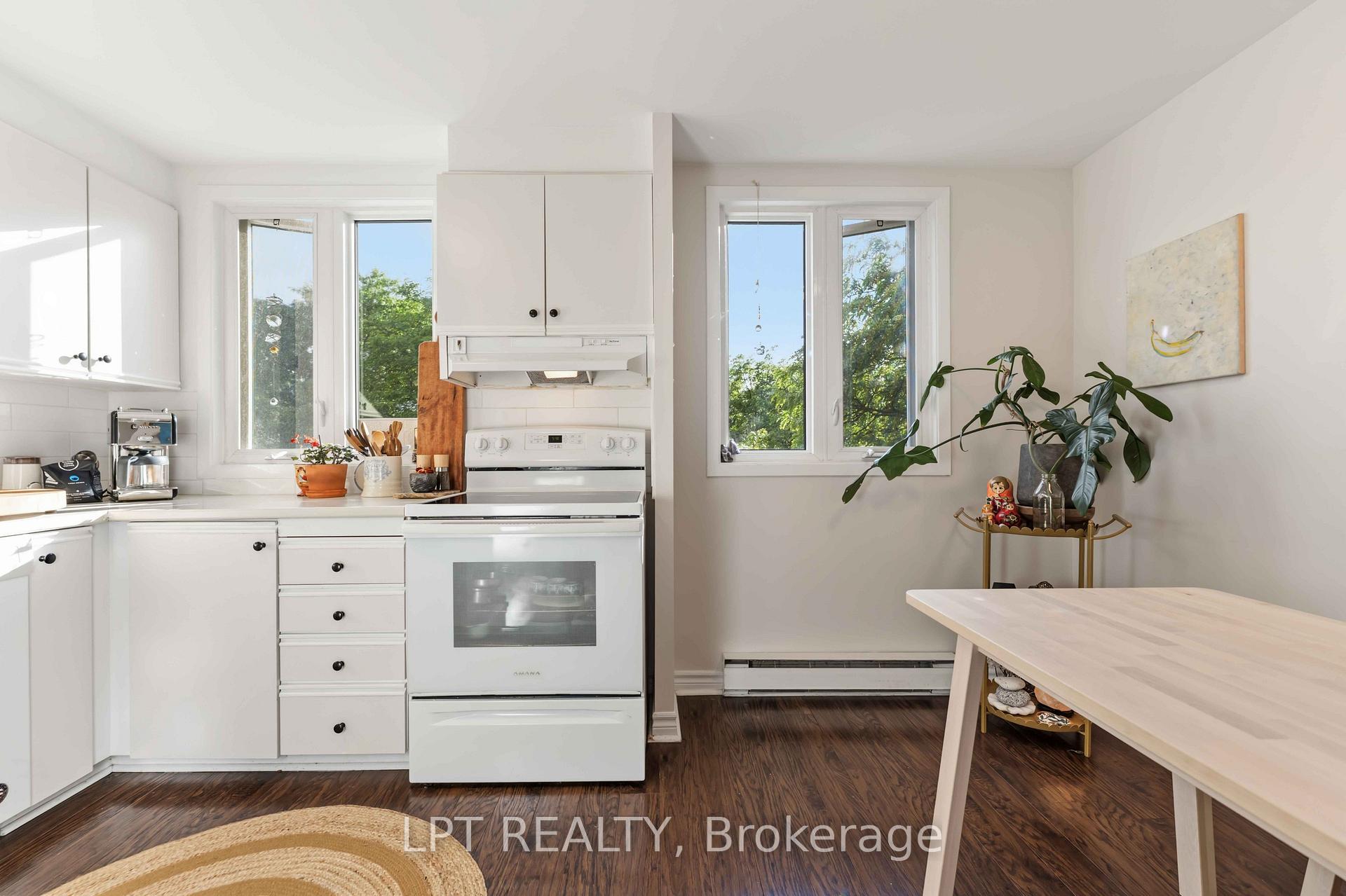 Photo 9 of Unit B, 6722 Jeanne d'Arc Boulevard, Ottawa, Convent Glen North — HOMEH