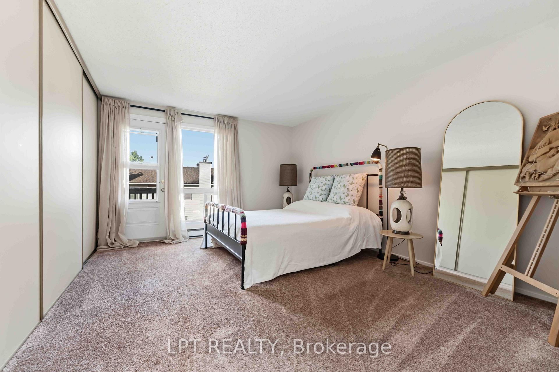 Photo 13 of Unit B, 6722 Jeanne d'Arc Boulevard, Ottawa, Convent Glen North — HOMEH