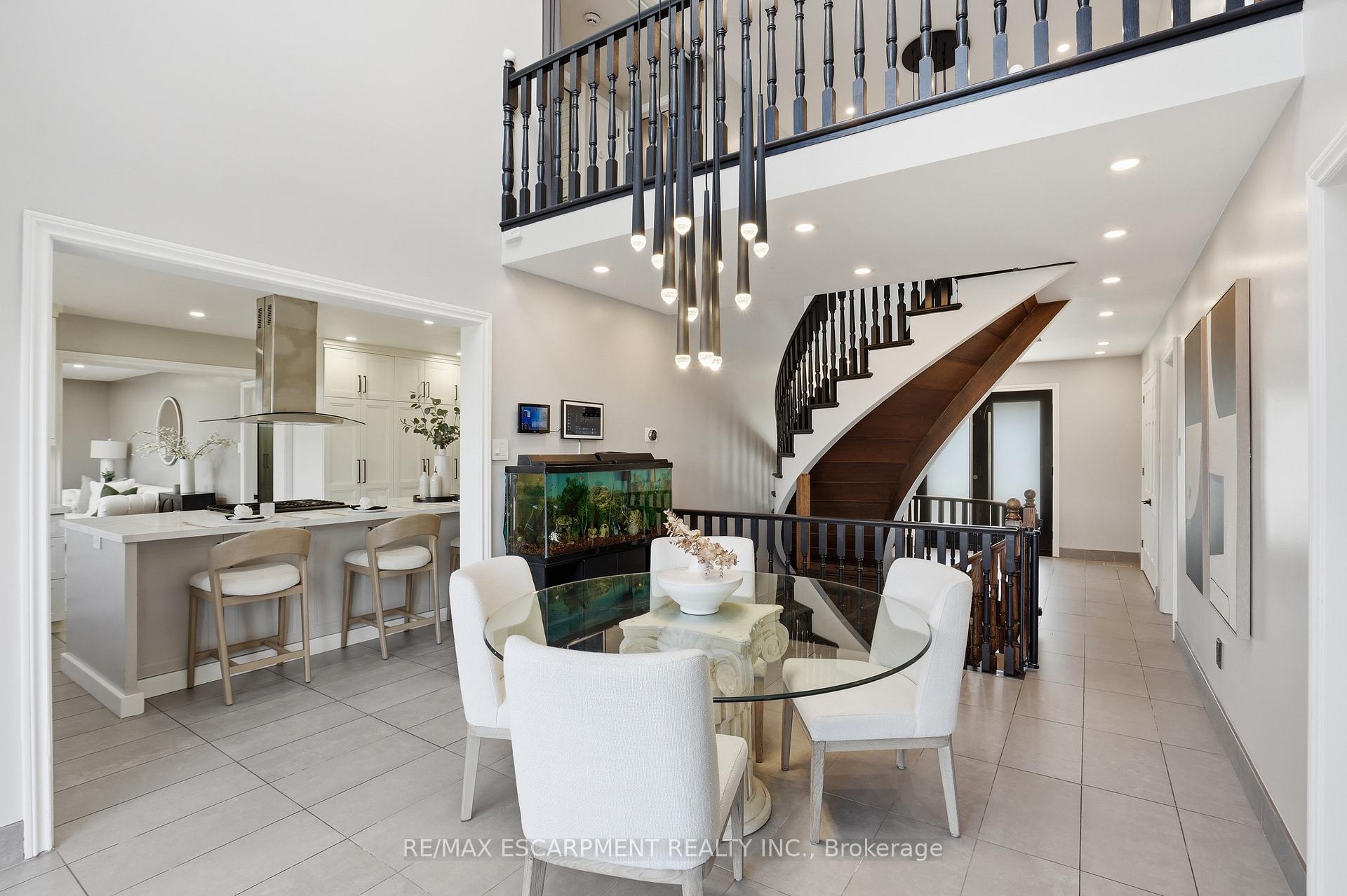 Photo 9 of 176 Albion Falls Boulevard, Hamilton, Trenholme — HOMEH