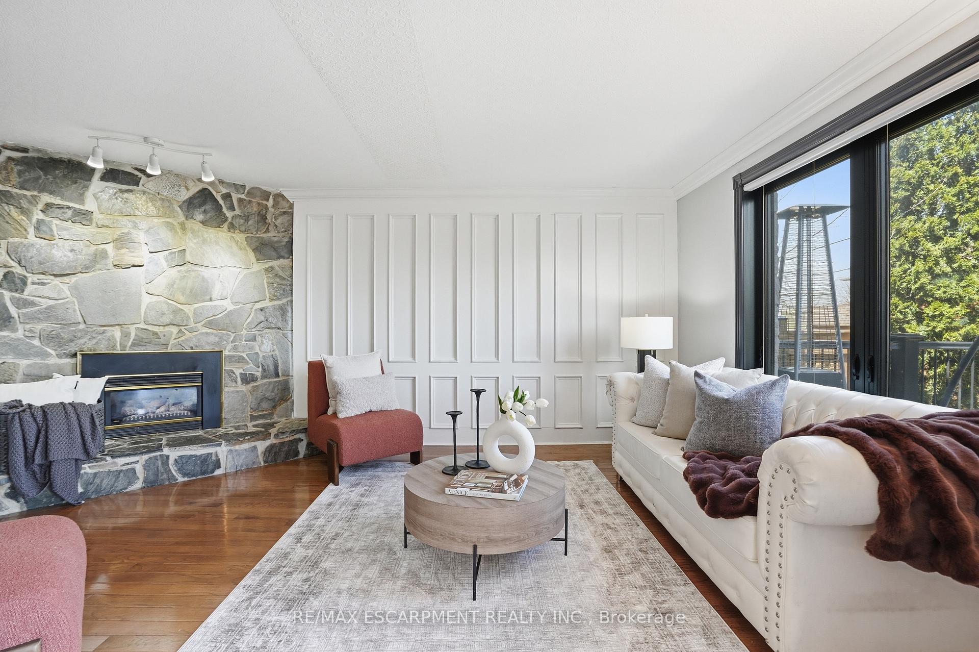 Photo 13 of 176 Albion Falls Boulevard, Hamilton, Trenholme — HOMEH