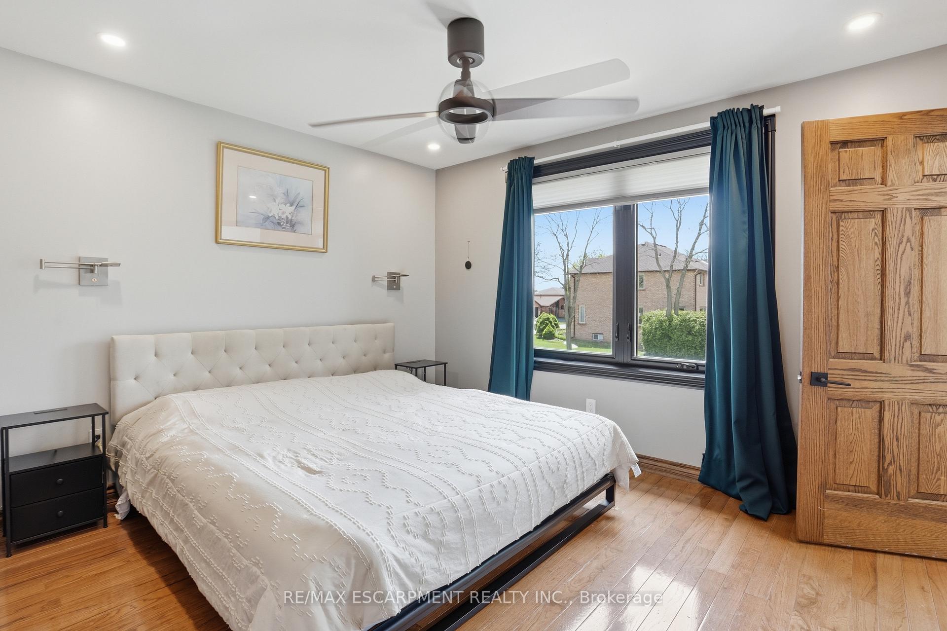 Photo 21 of 176 Albion Falls Boulevard, Hamilton, Trenholme — HOMEH