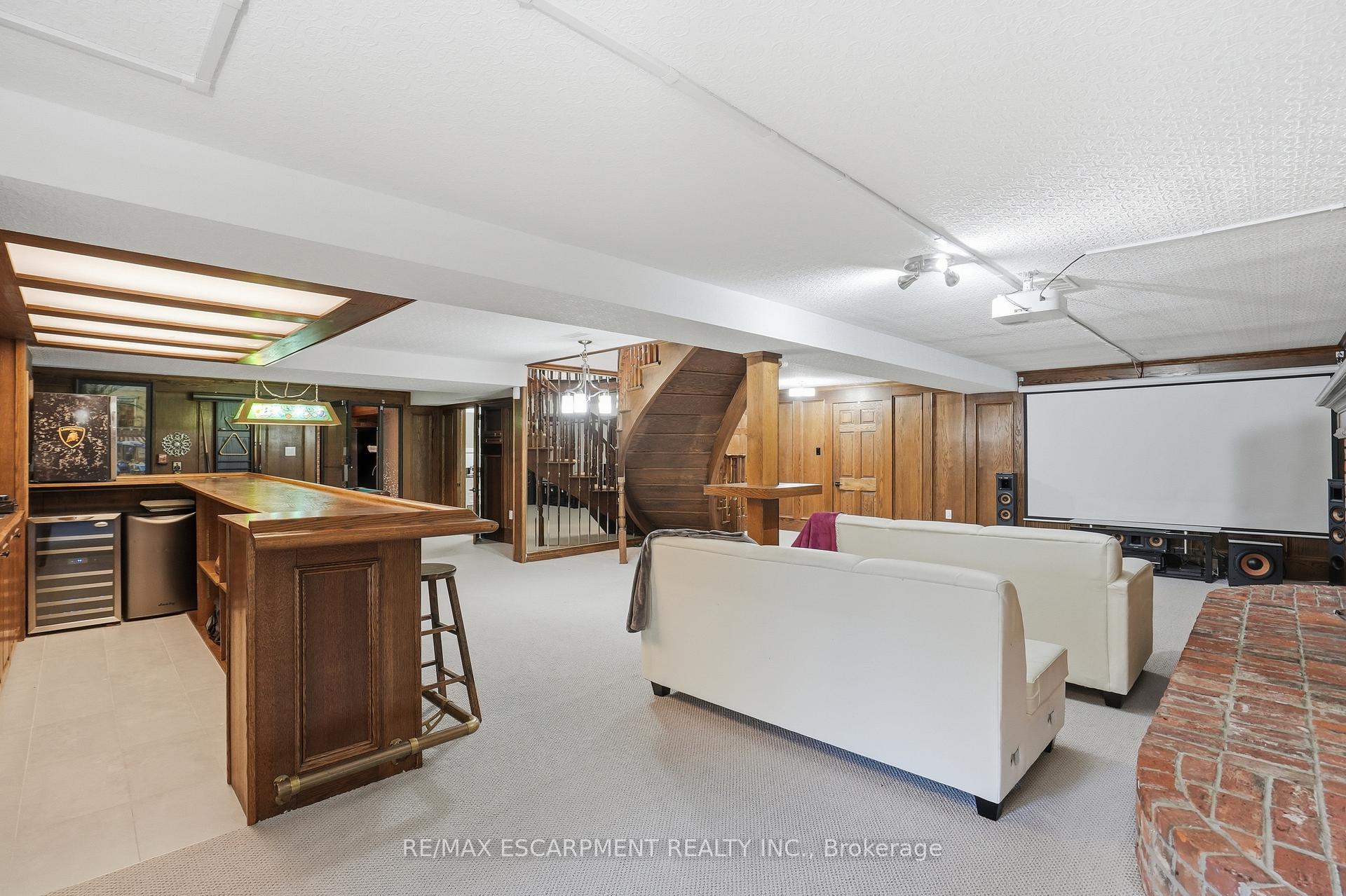 Photo 26 of 176 Albion Falls Boulevard, Hamilton, Trenholme — HOMEH
