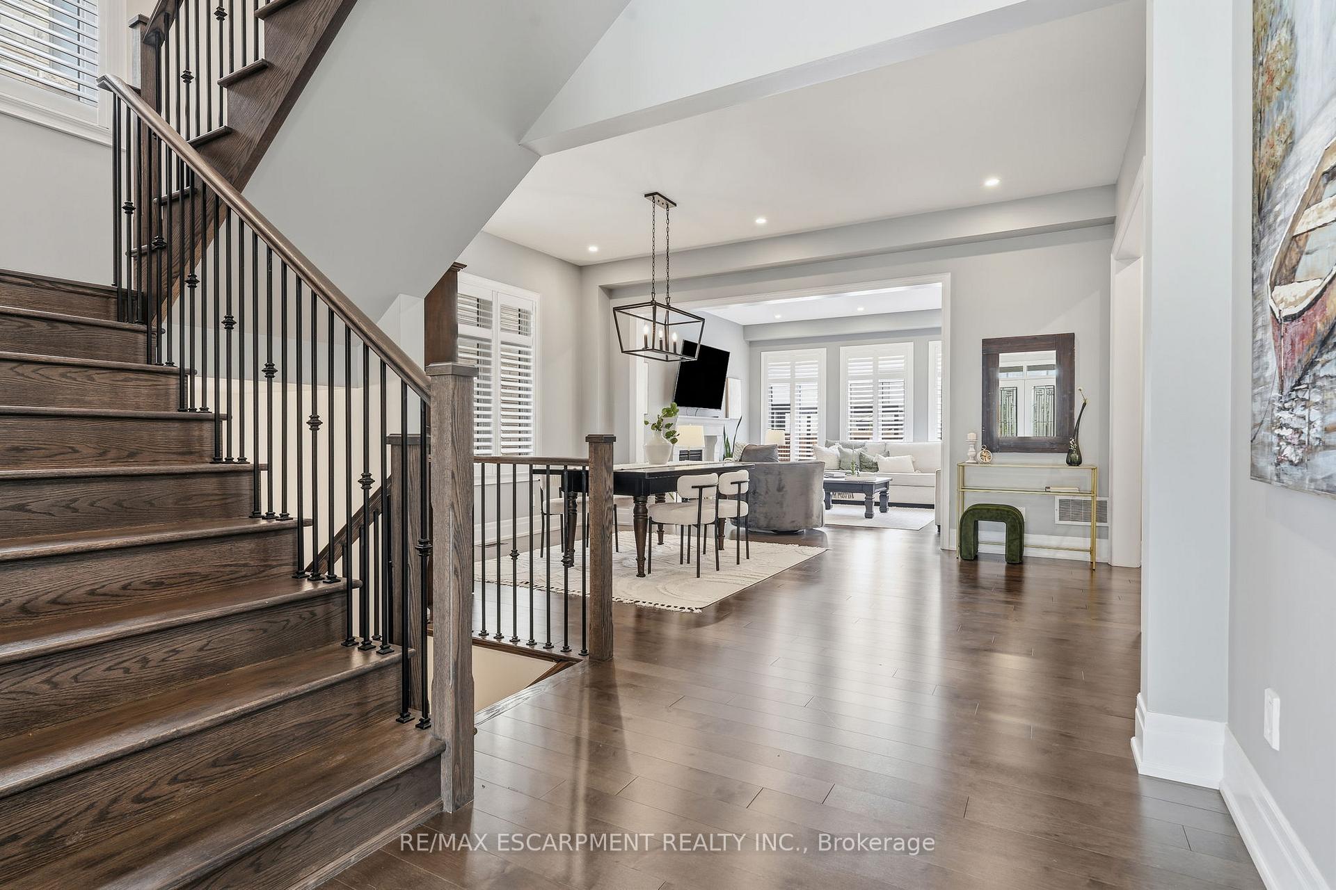 Photo 3 of 1221 Ironbridge Road, Oakville, Glen Abbey — HOMEH