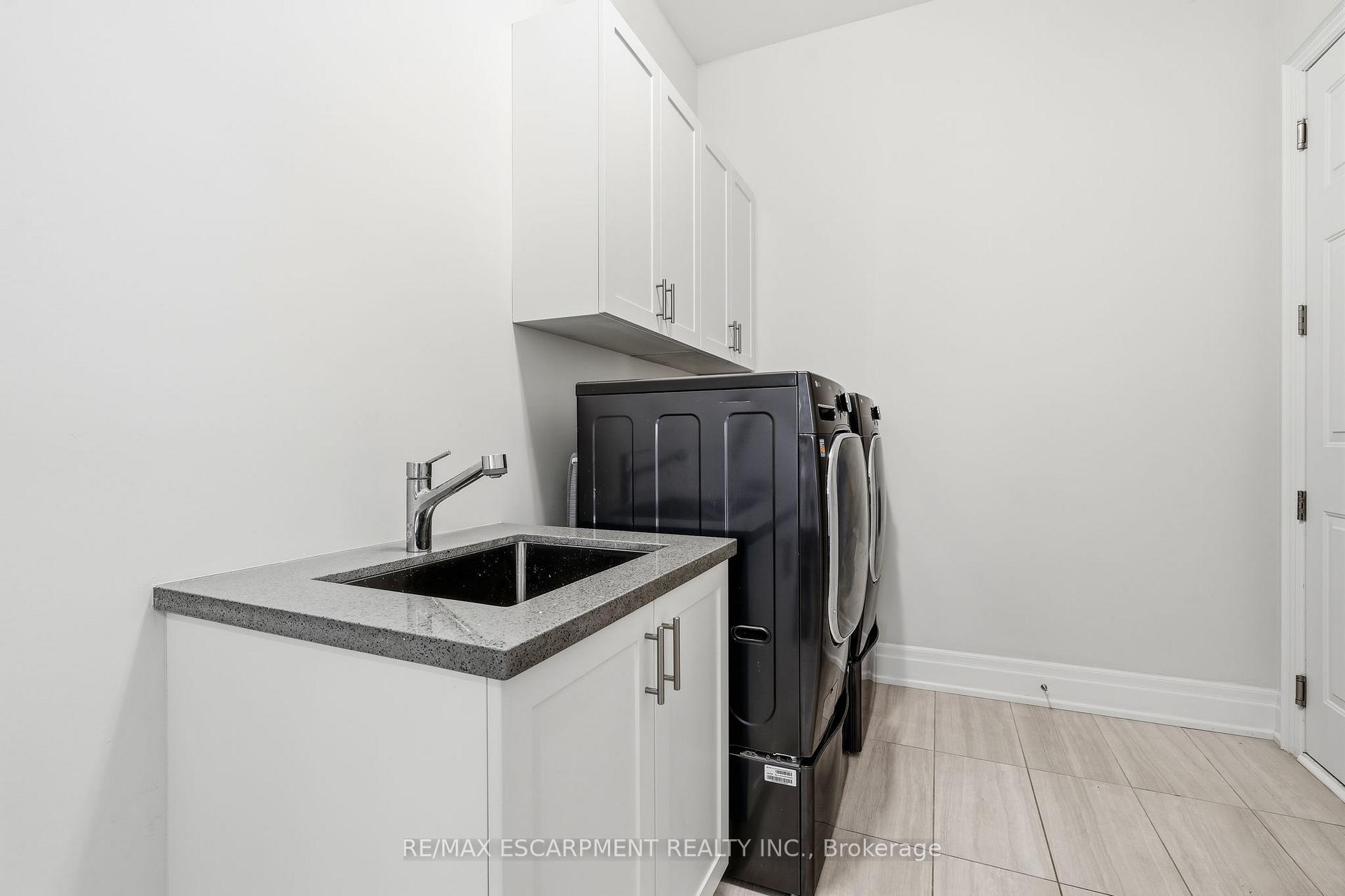 Photo 24 of 1221 Ironbridge Road, Oakville, Glen Abbey — HOMEH
