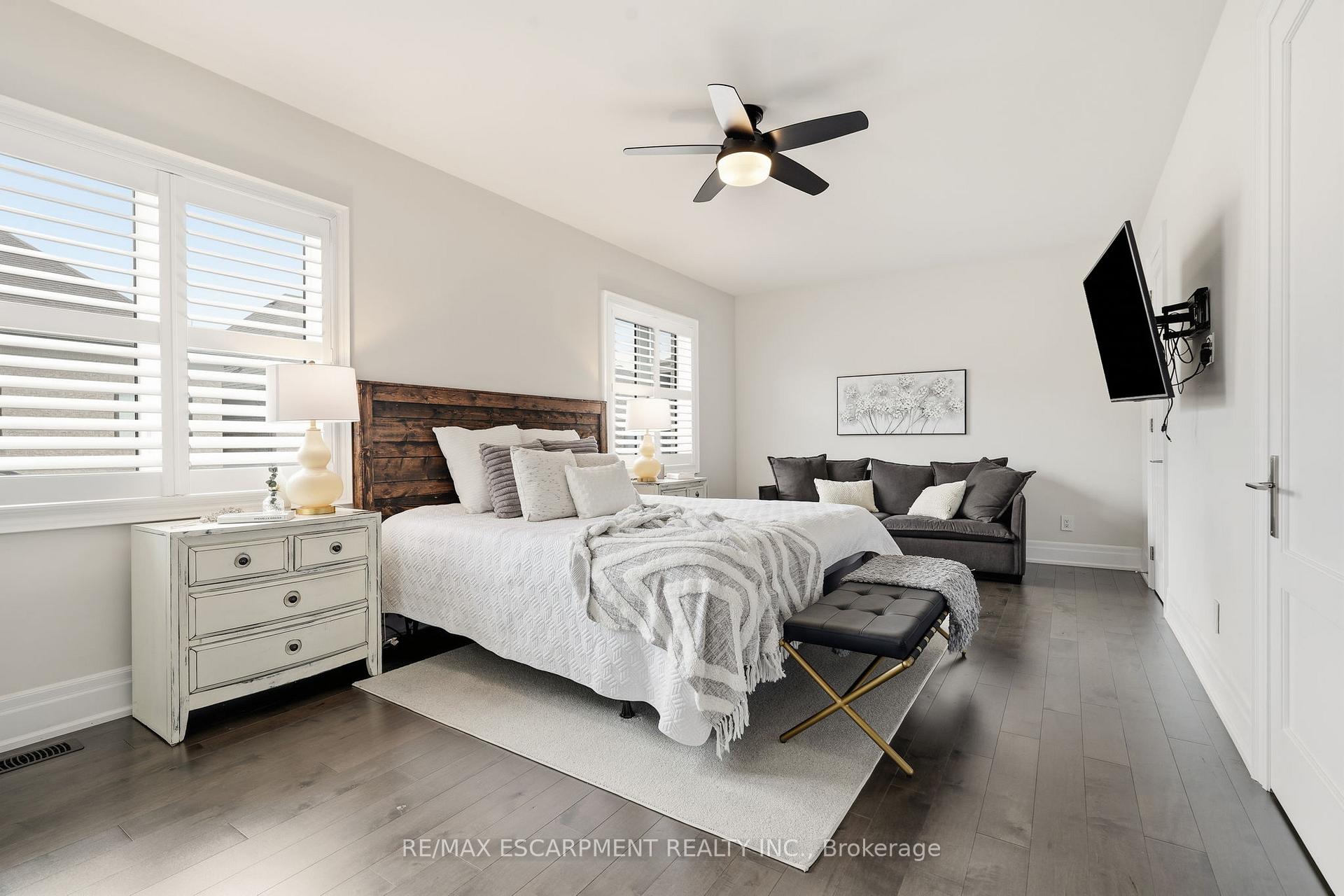 Photo 25 of 1221 Ironbridge Road, Oakville, Glen Abbey — HOMEH